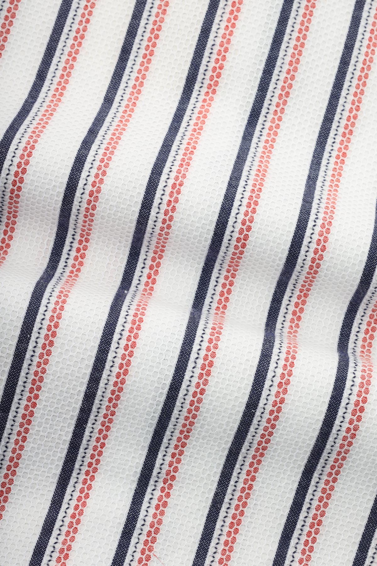 Jacquard Hexagonal Pattern Cotton White & Red Casual Shirt - 3