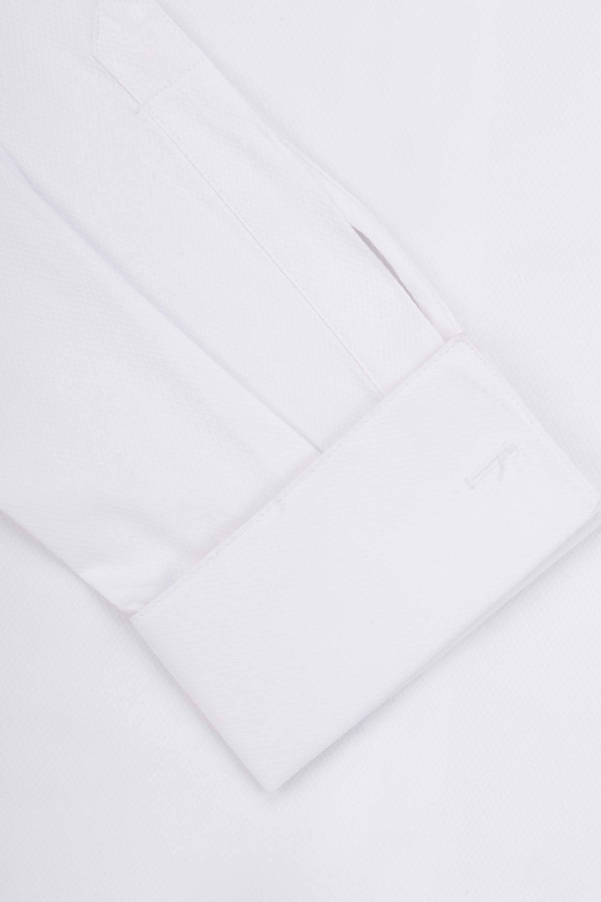 قميص جاكار أبيض كولكاسيه