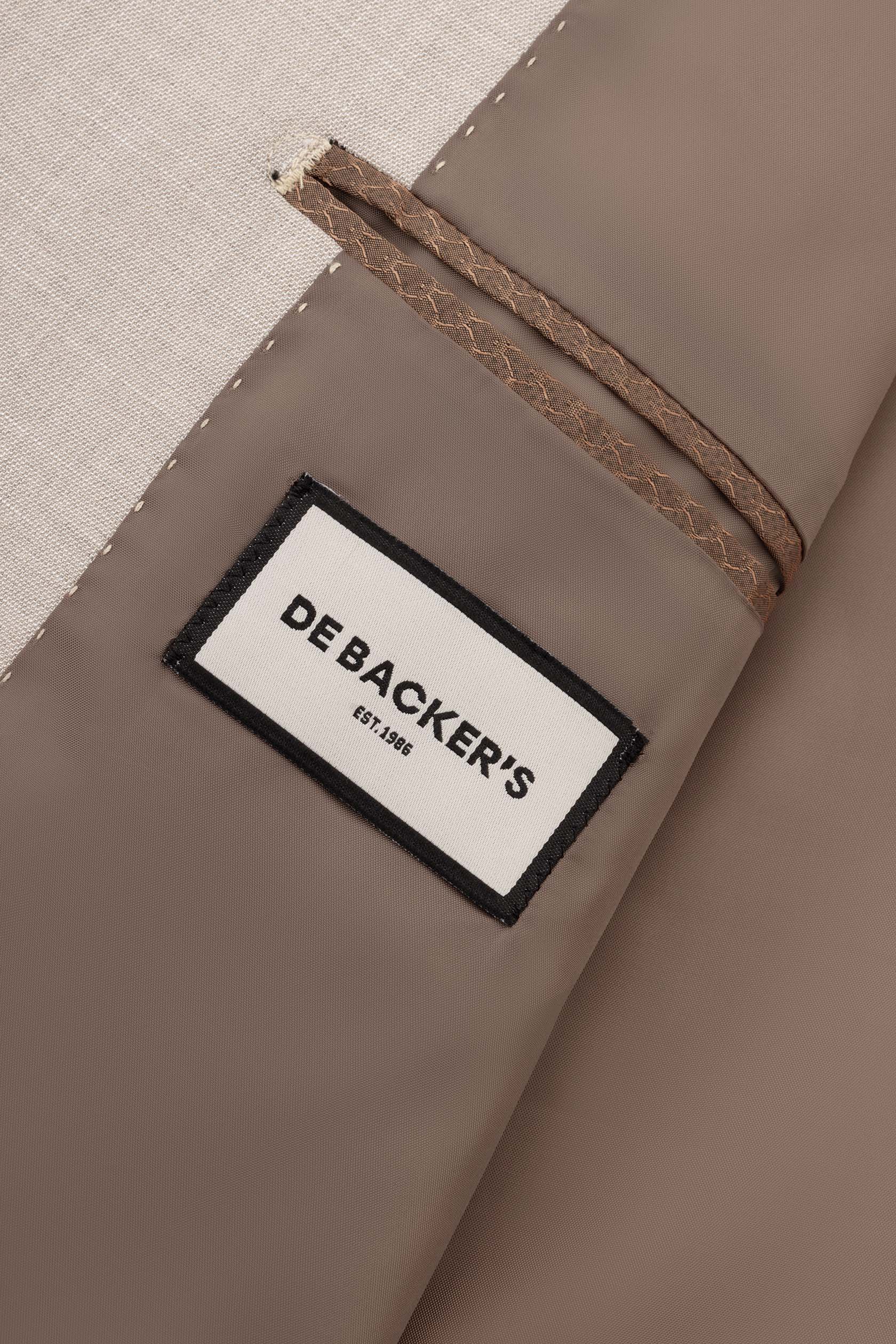 Light Beige Casual Suite