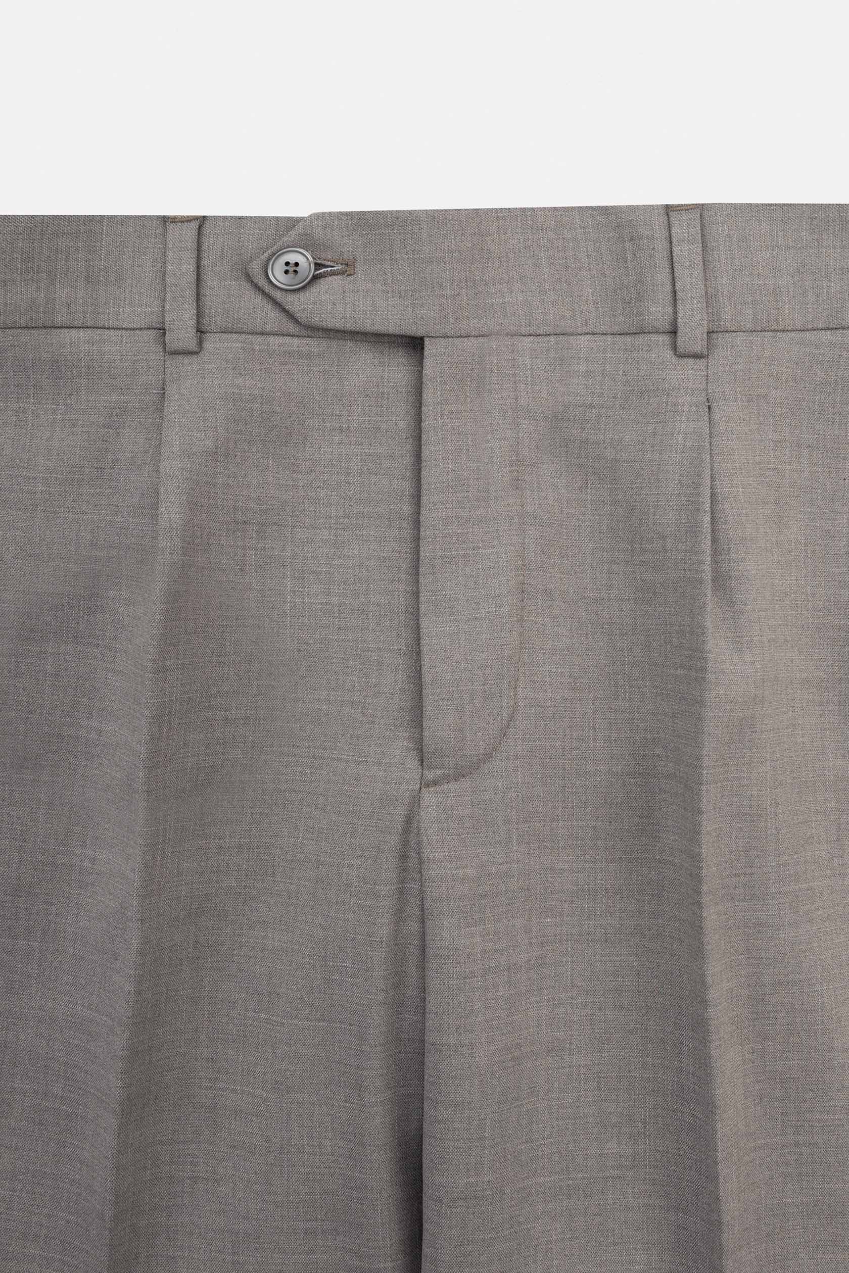 Light Gray Casual Suite