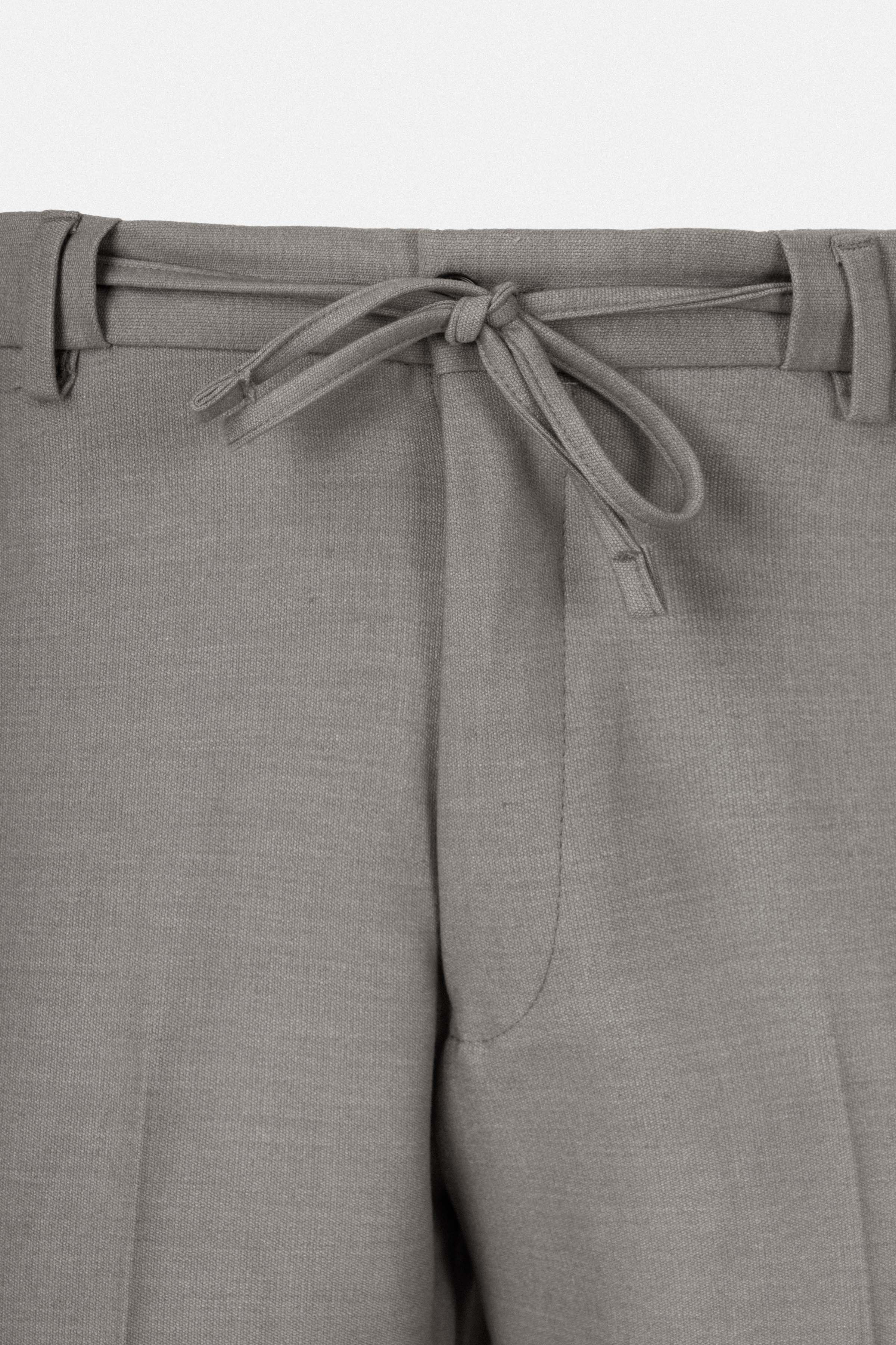 بنطلون تشينو رمادي داكن