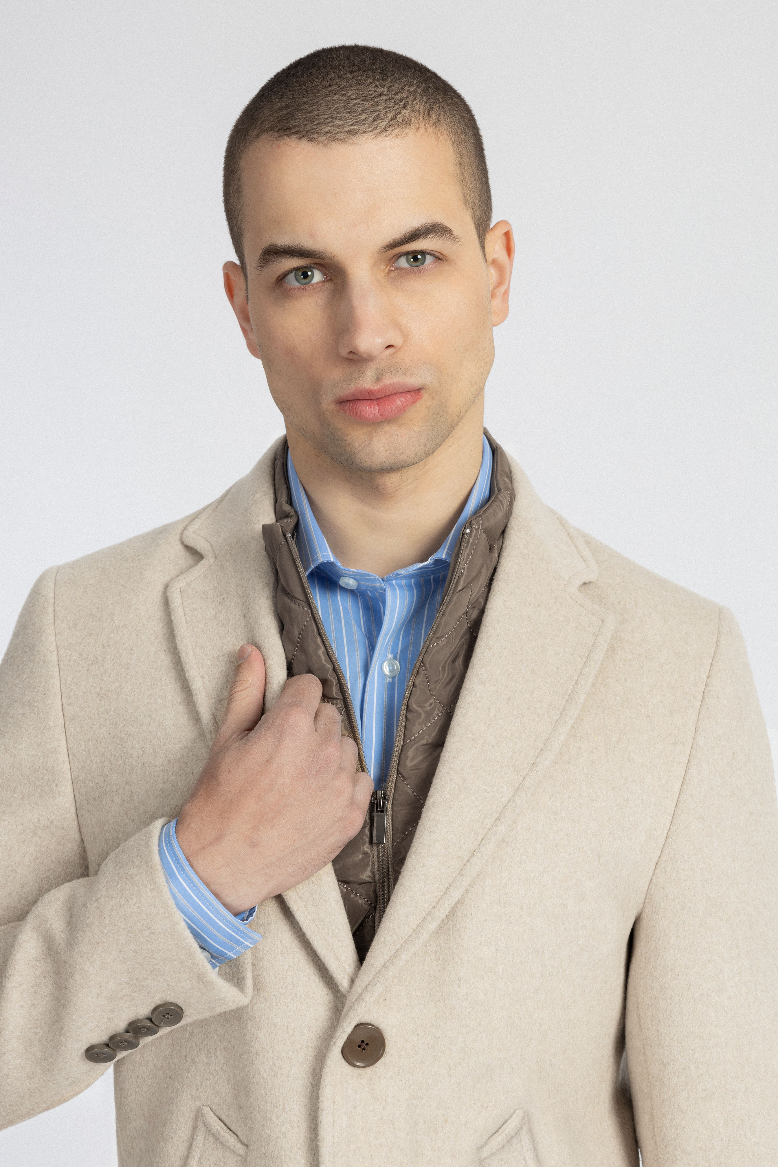 Light Beige Felt Coat with removable padded piece - 3
