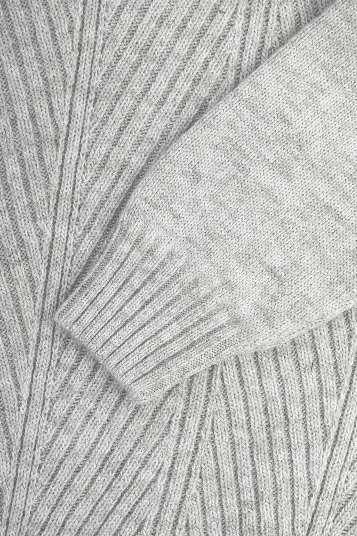 Jacquard Light Gray High-Neck Pullover - 3