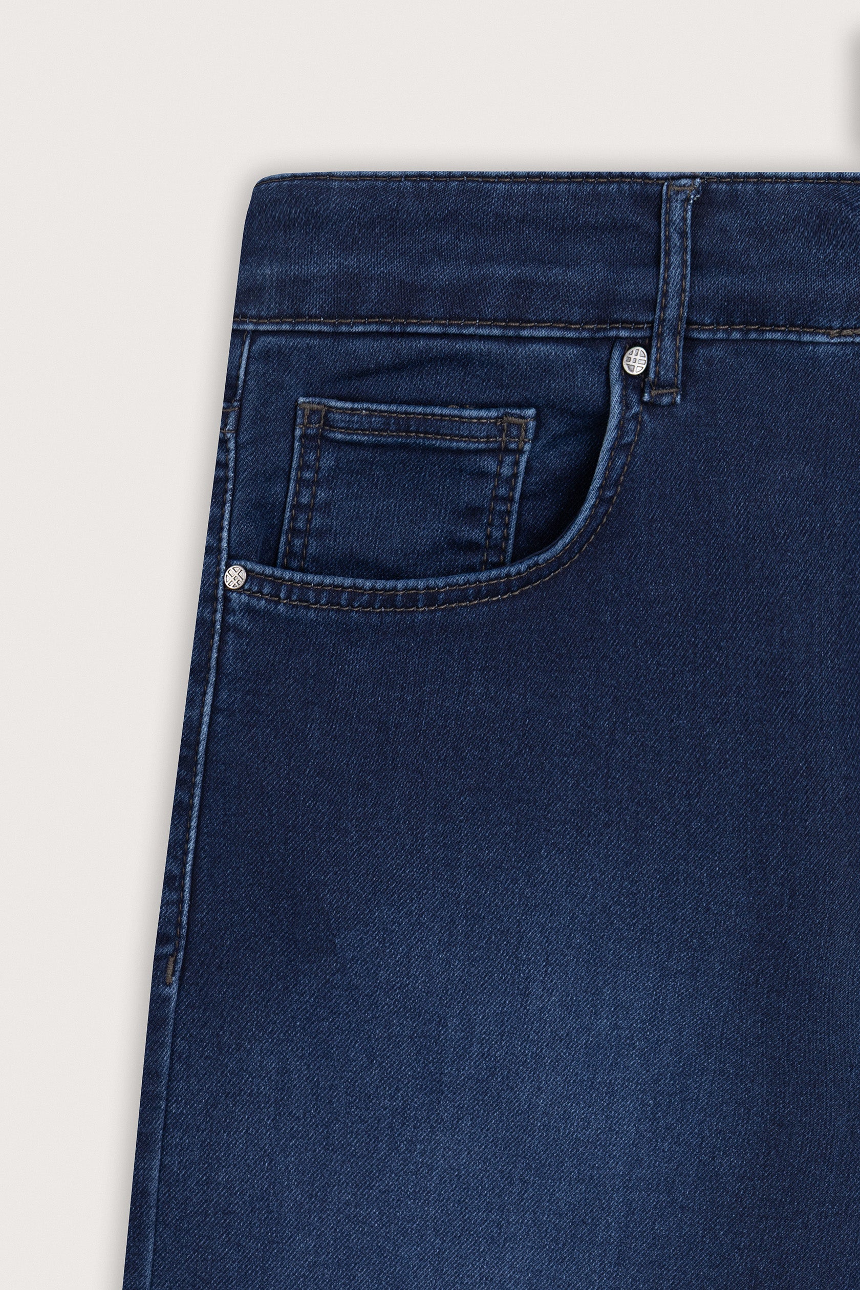 Medium Indigo Washed Jeans - De Backers - 2