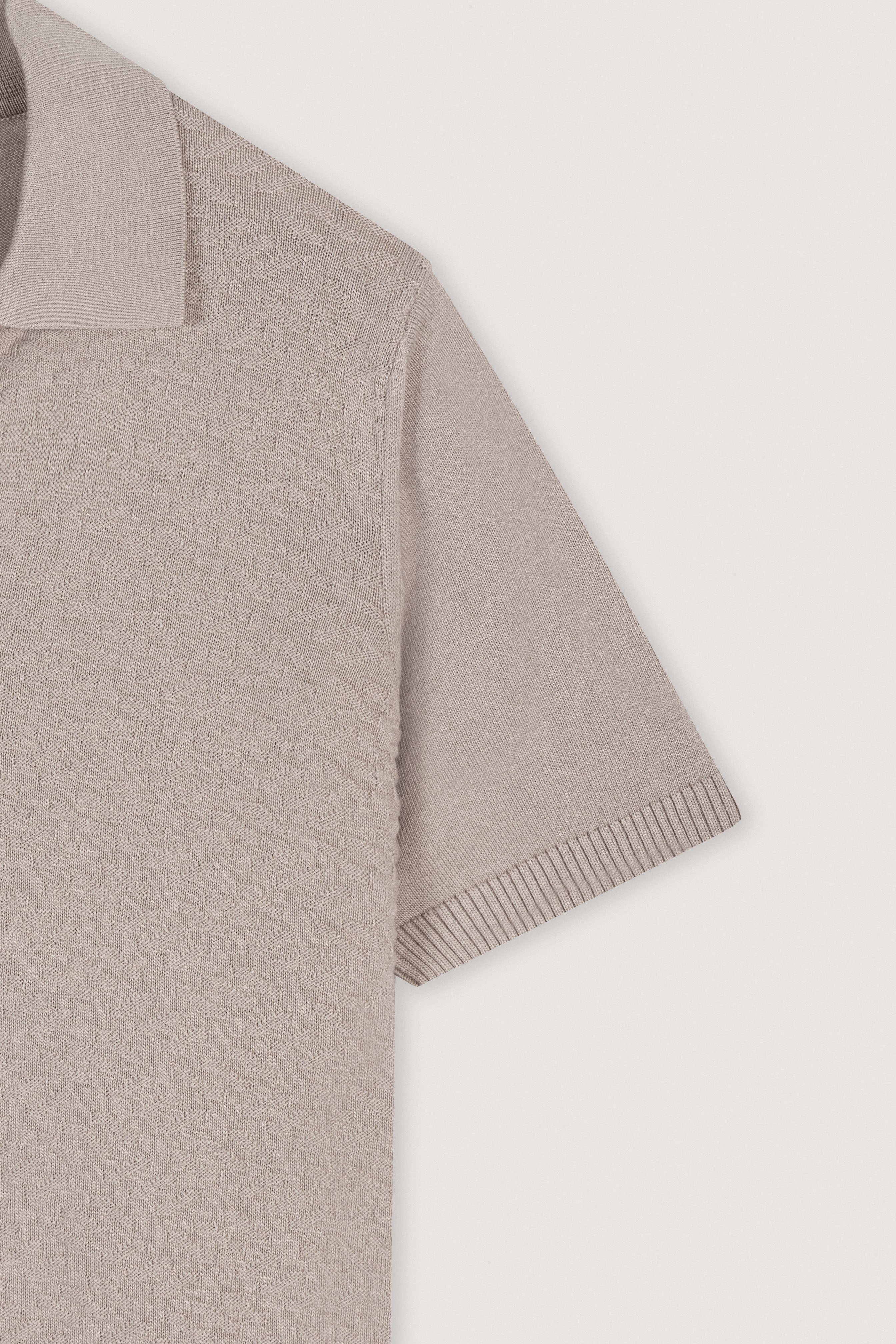 Light Beige Textured Knitted polo shirt