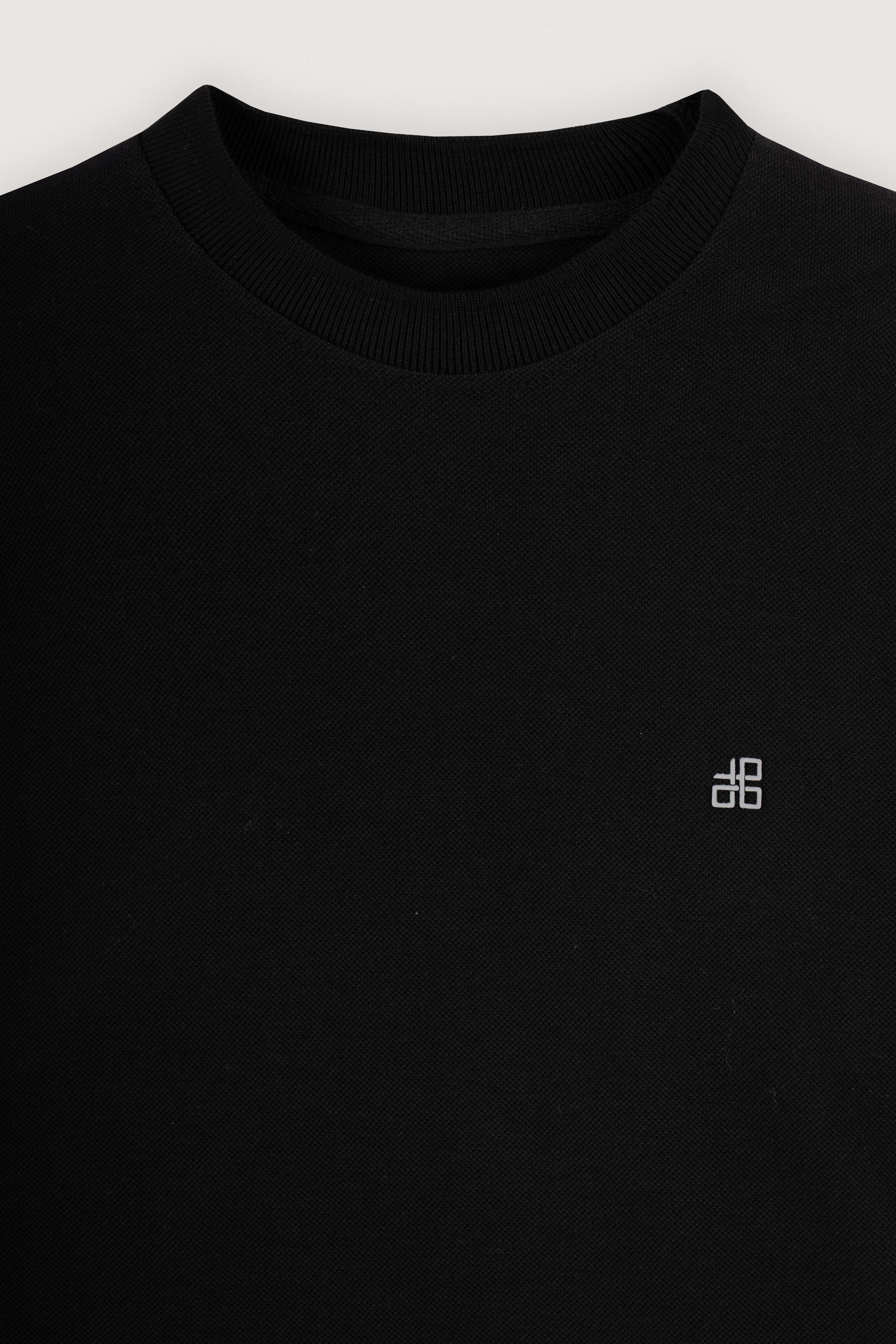 Black Pique Round T-Shirt