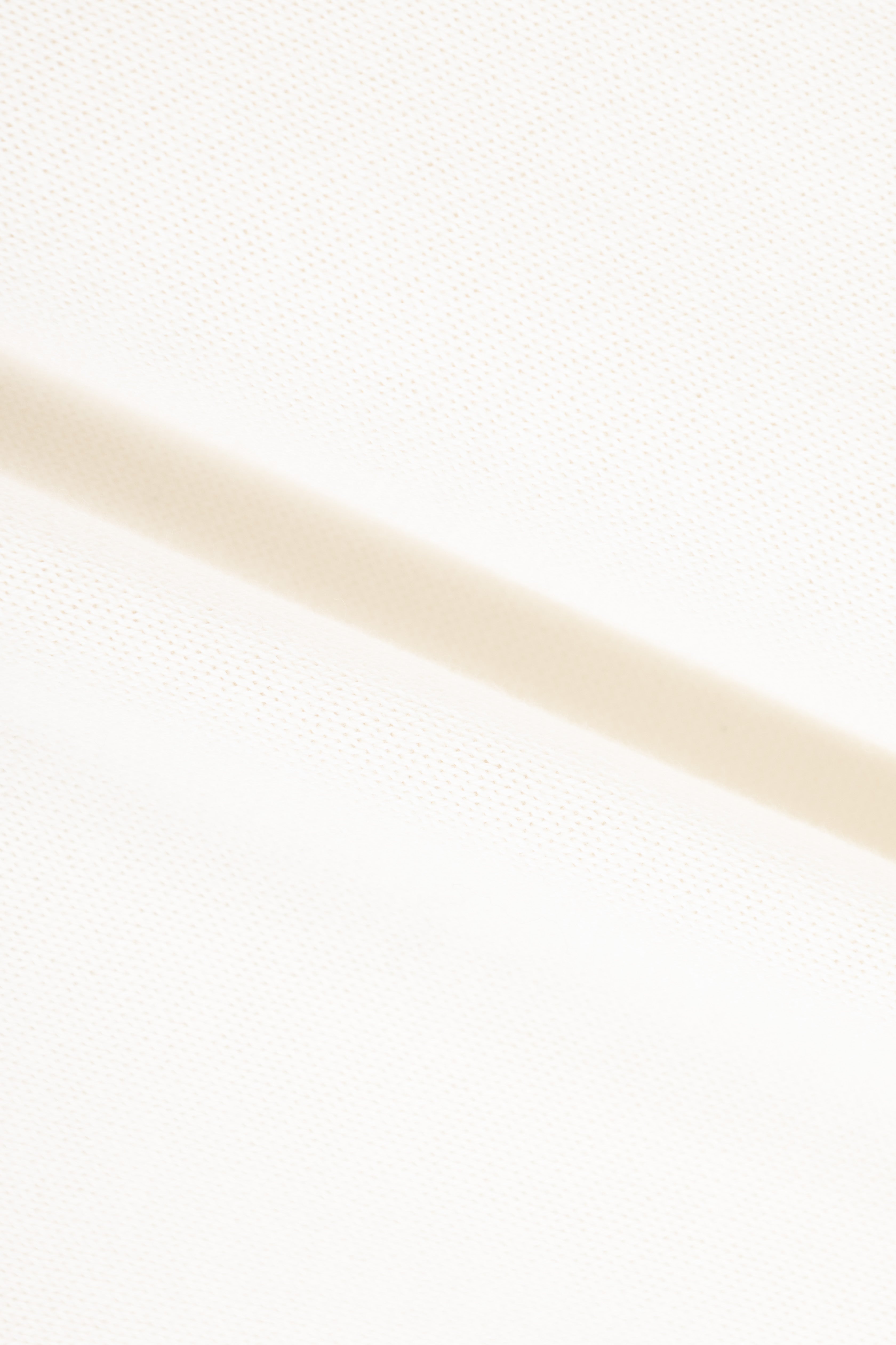 White Basic Round T-Shirt