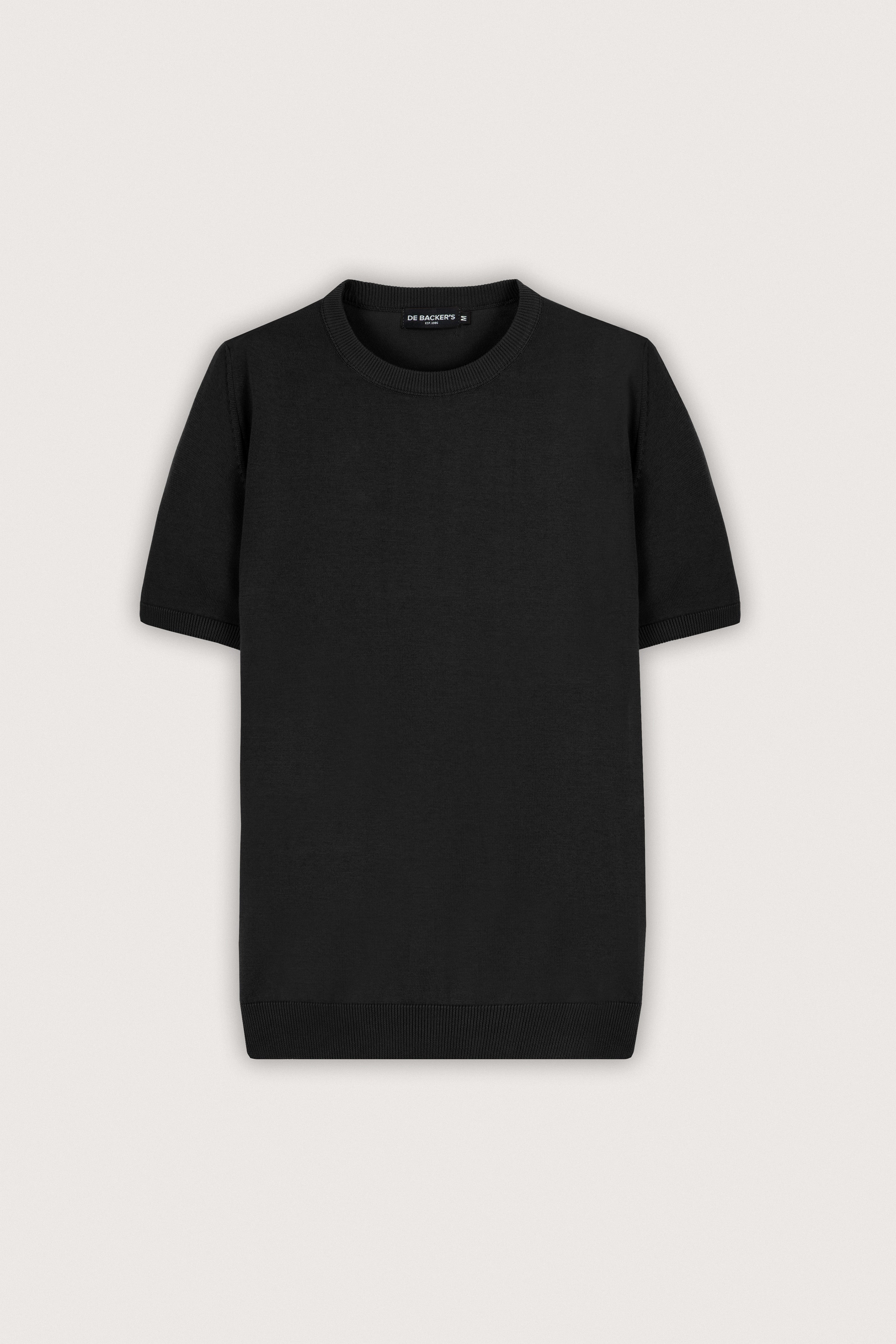 Black Basic Round T-Shirt