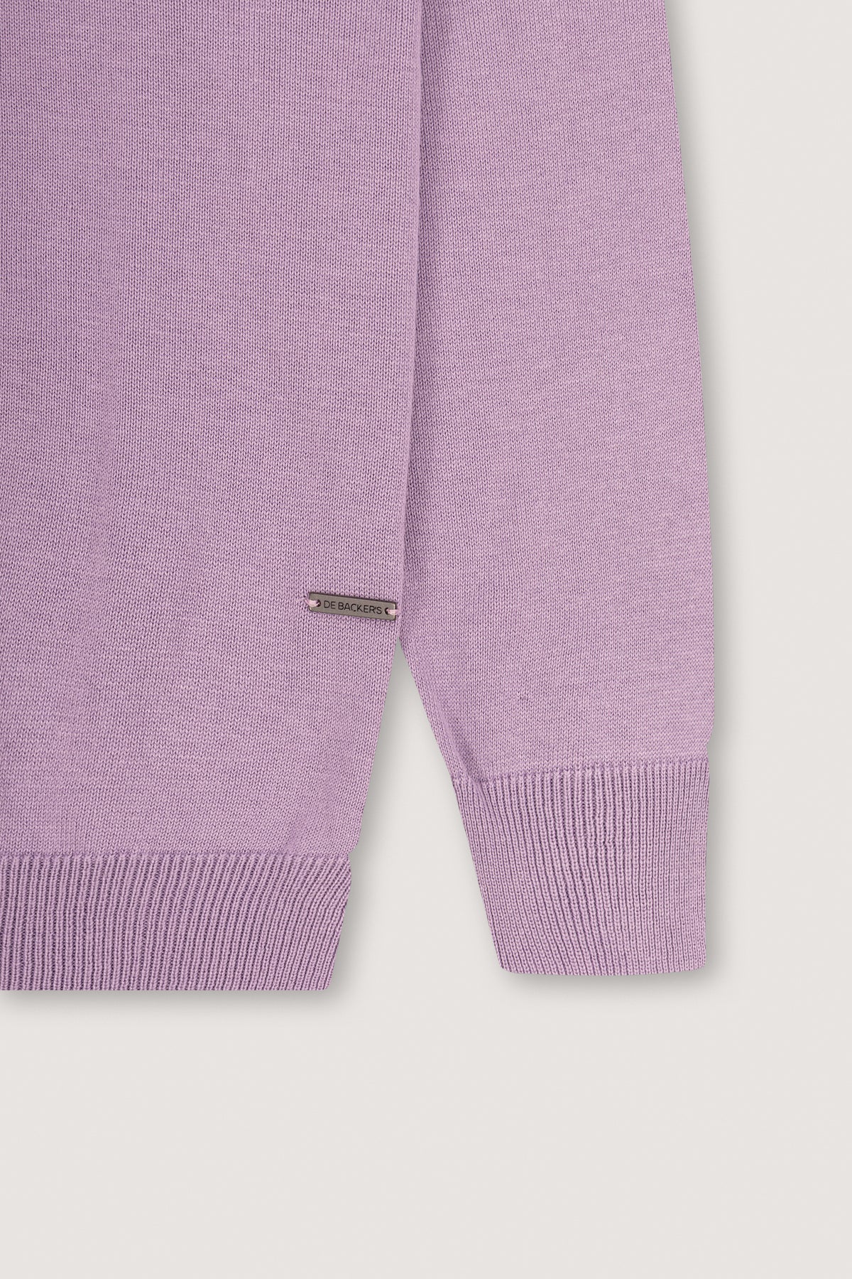 Levander V-Neck Pullover