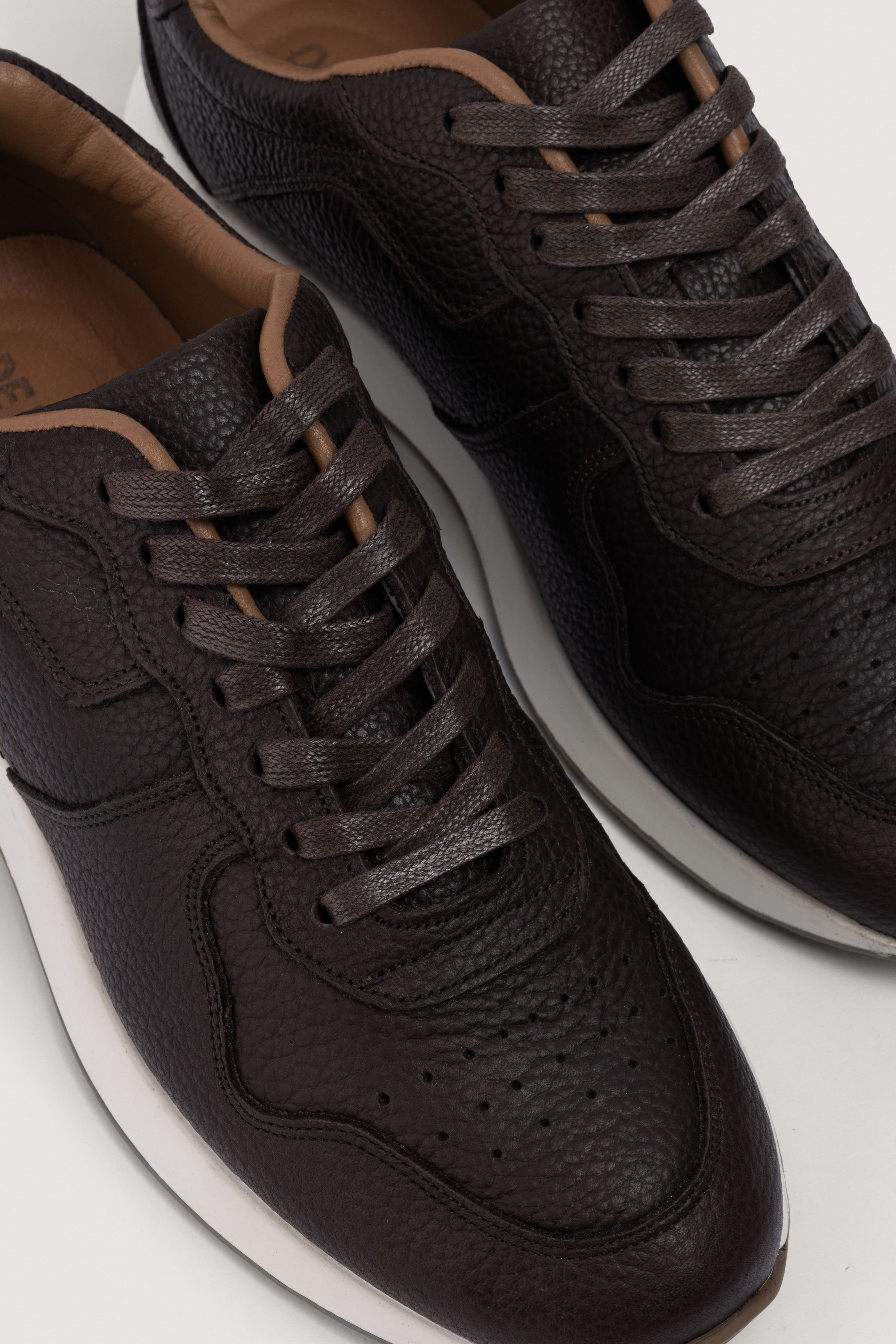 casual shoes genuine leather - 1