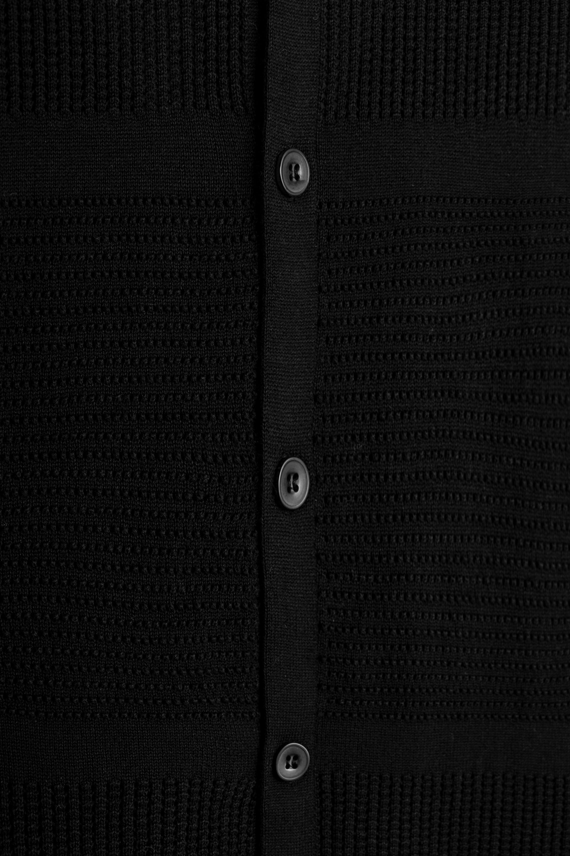 Knitted Black Short Sleeves Shirt