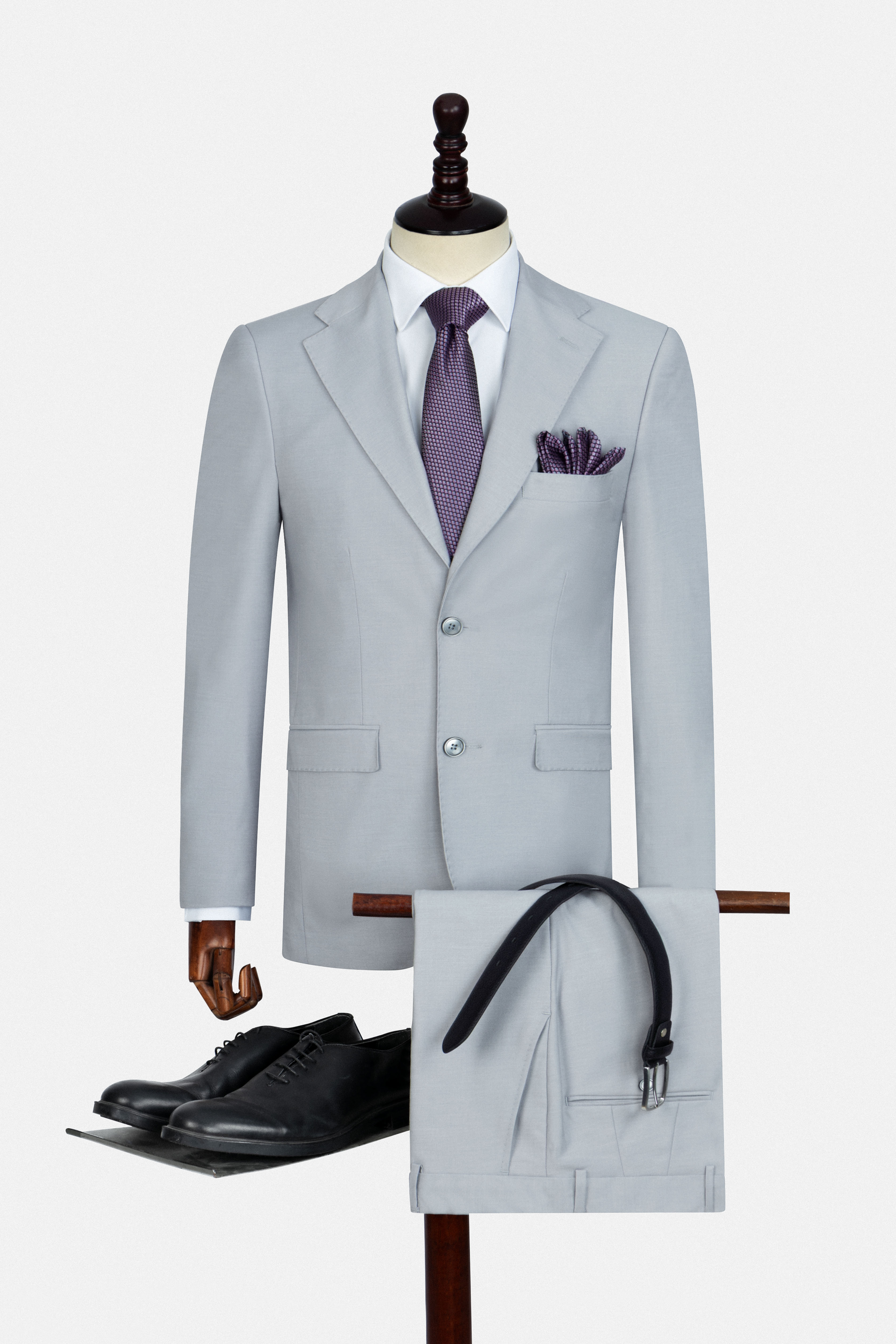 بدلة رمادي فاتح من قماش البامبو