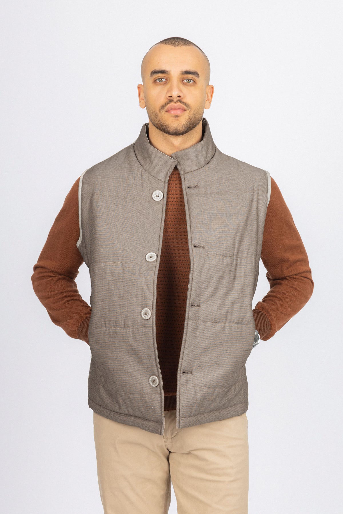 Light Beige Button-Up Vest - De Backers - 3