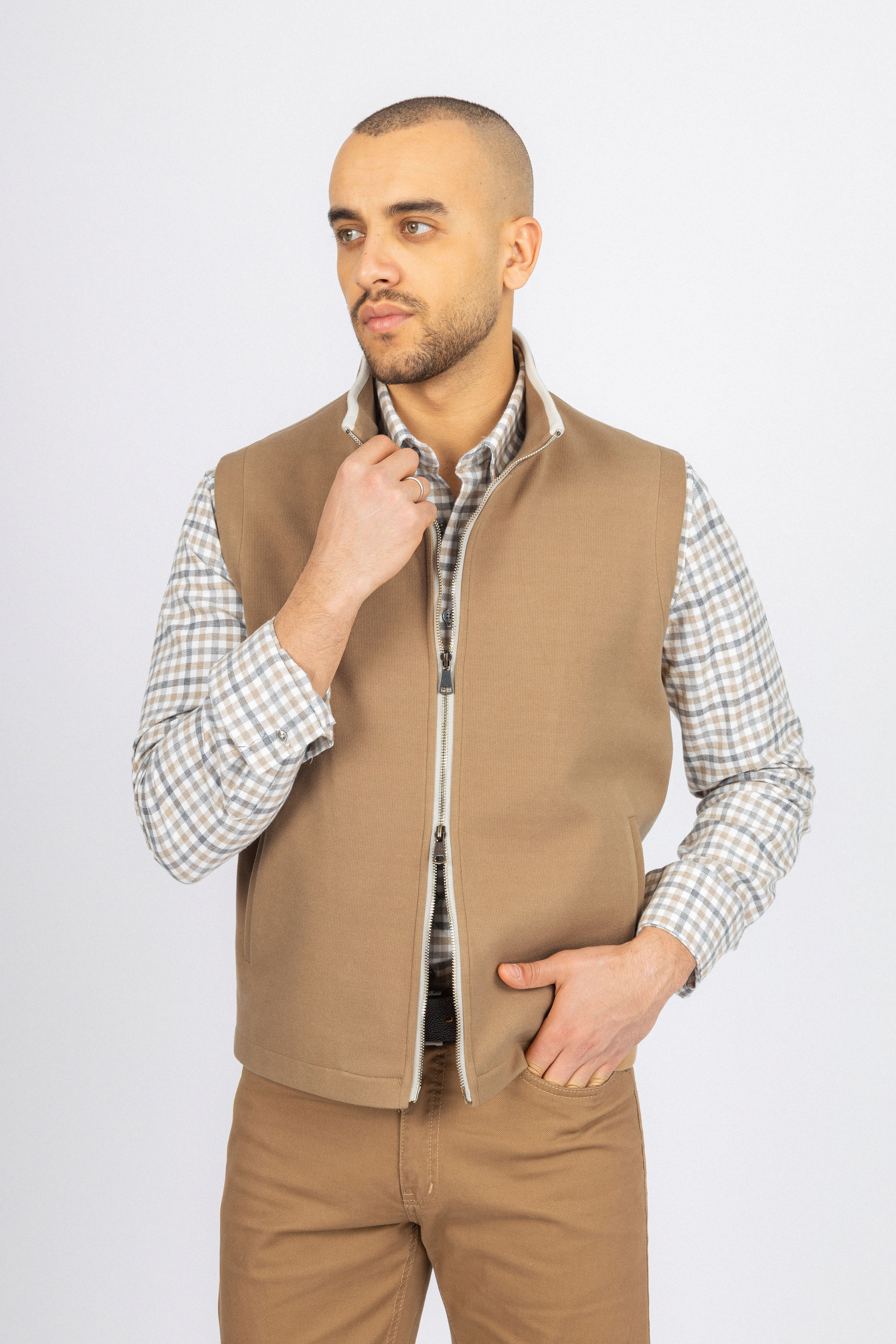 Light Brown Zip-Up Vest - De Backers - 3