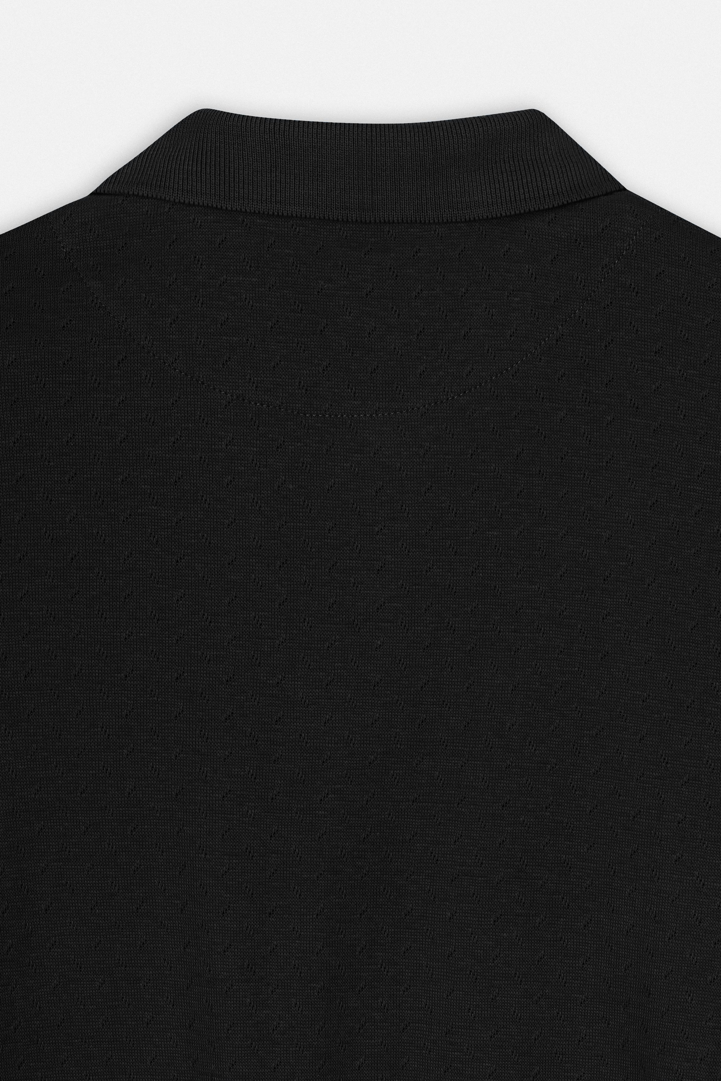 قميص بولو أسود بيكيه جاكار