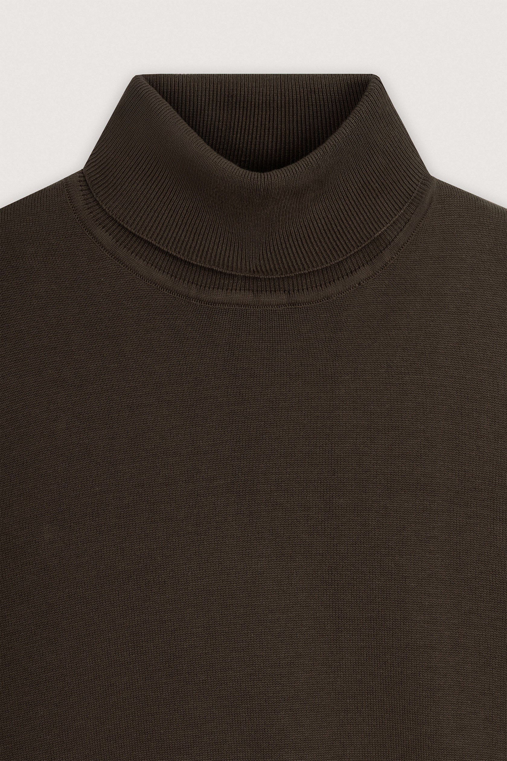 Dark Brown High-Neck Pullover