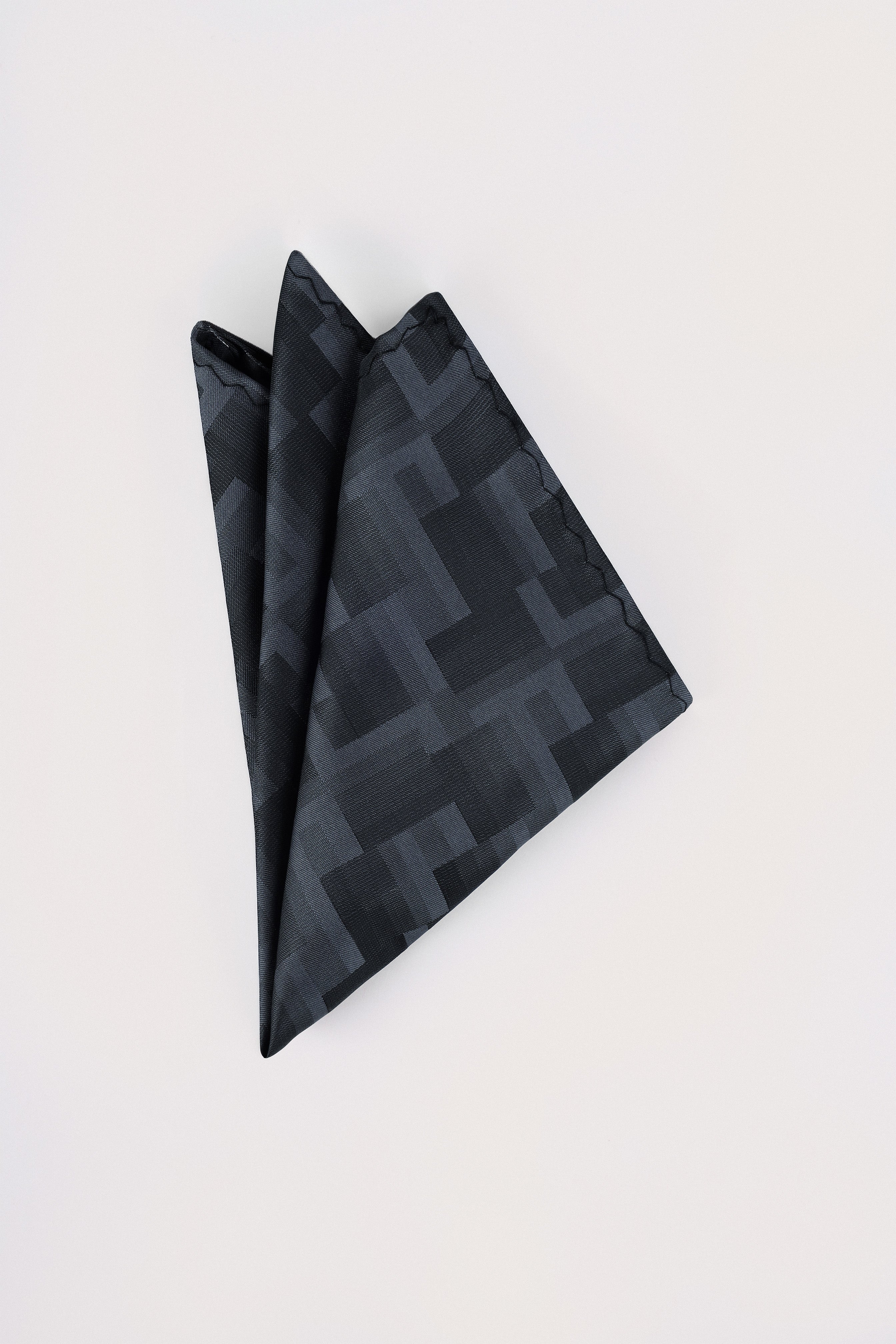 Dark Gray Patterned Necktie with Handkerchief - De Backers - 2