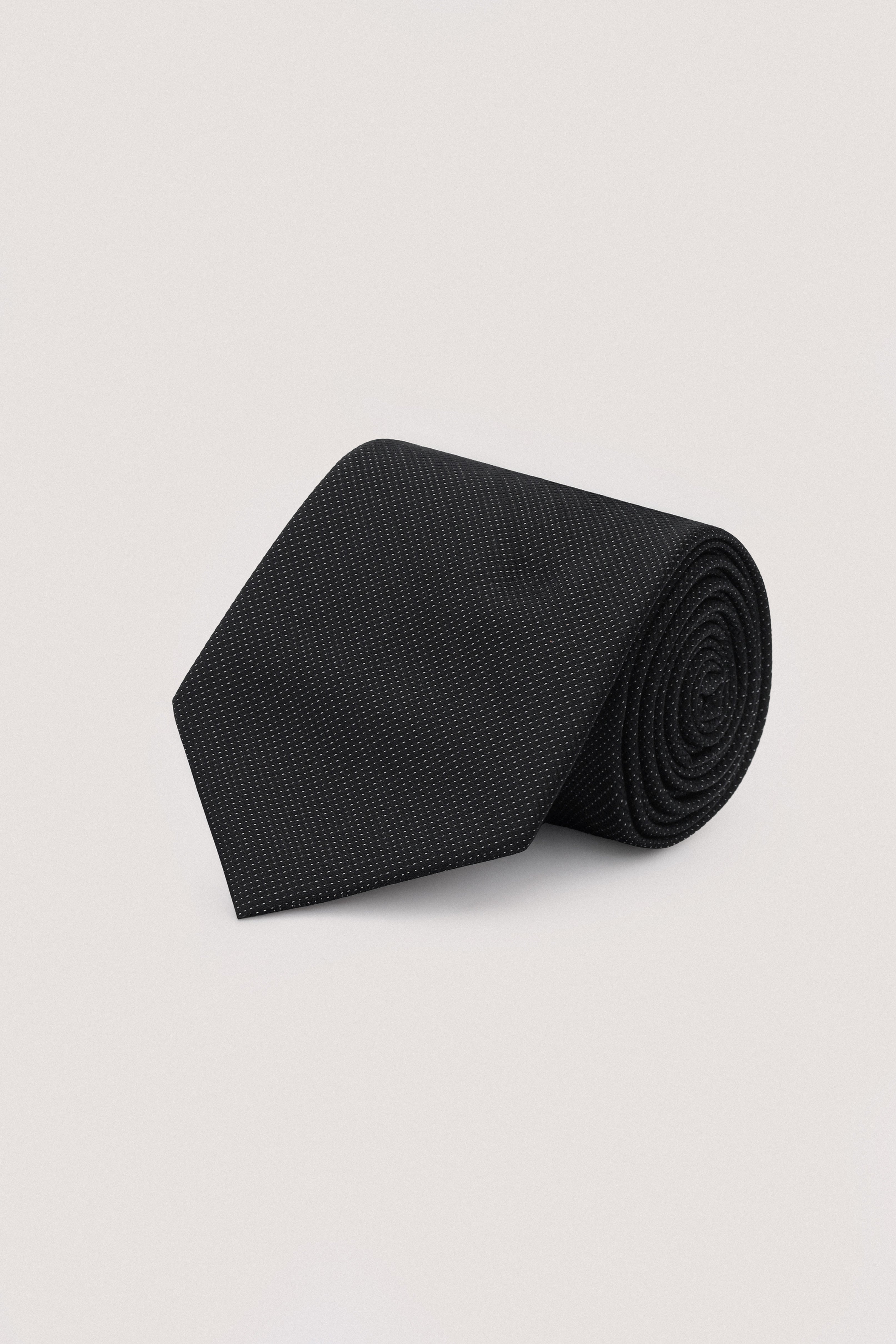 Black Necktie with Handkerchief