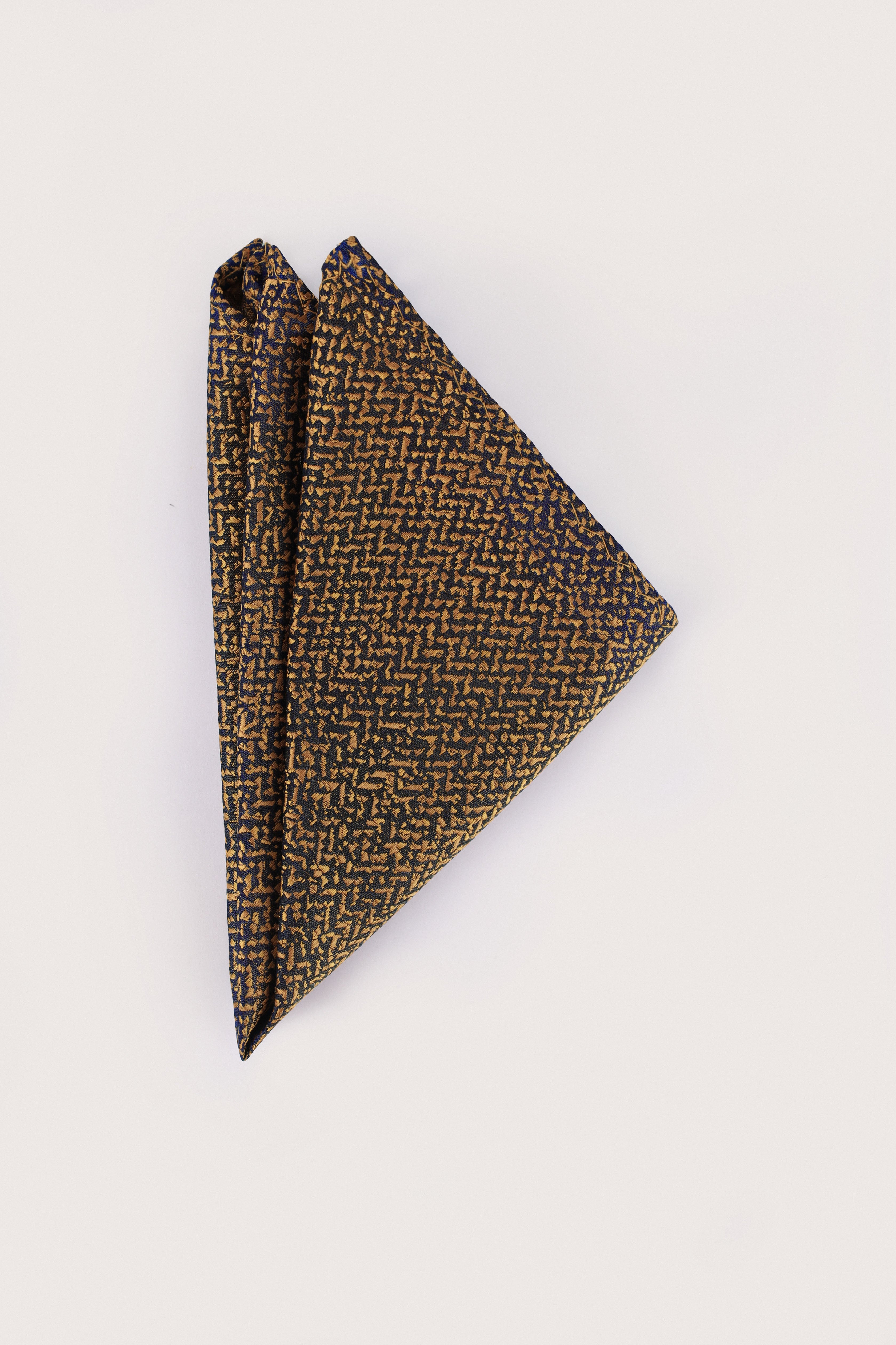 Brown Necktie with Handkerchief