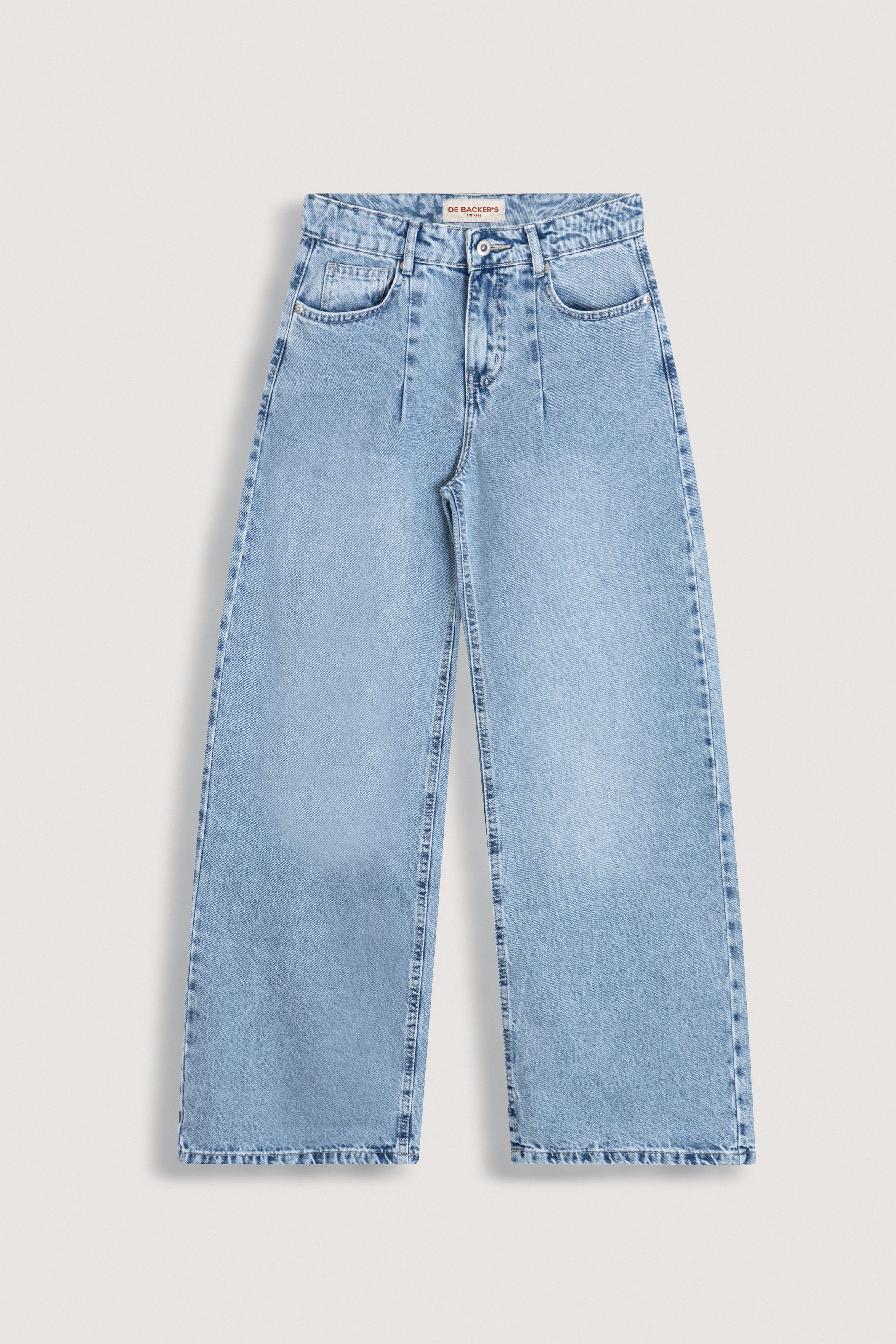 Light Wash Baggy Women's Jeans - De Backers - 1