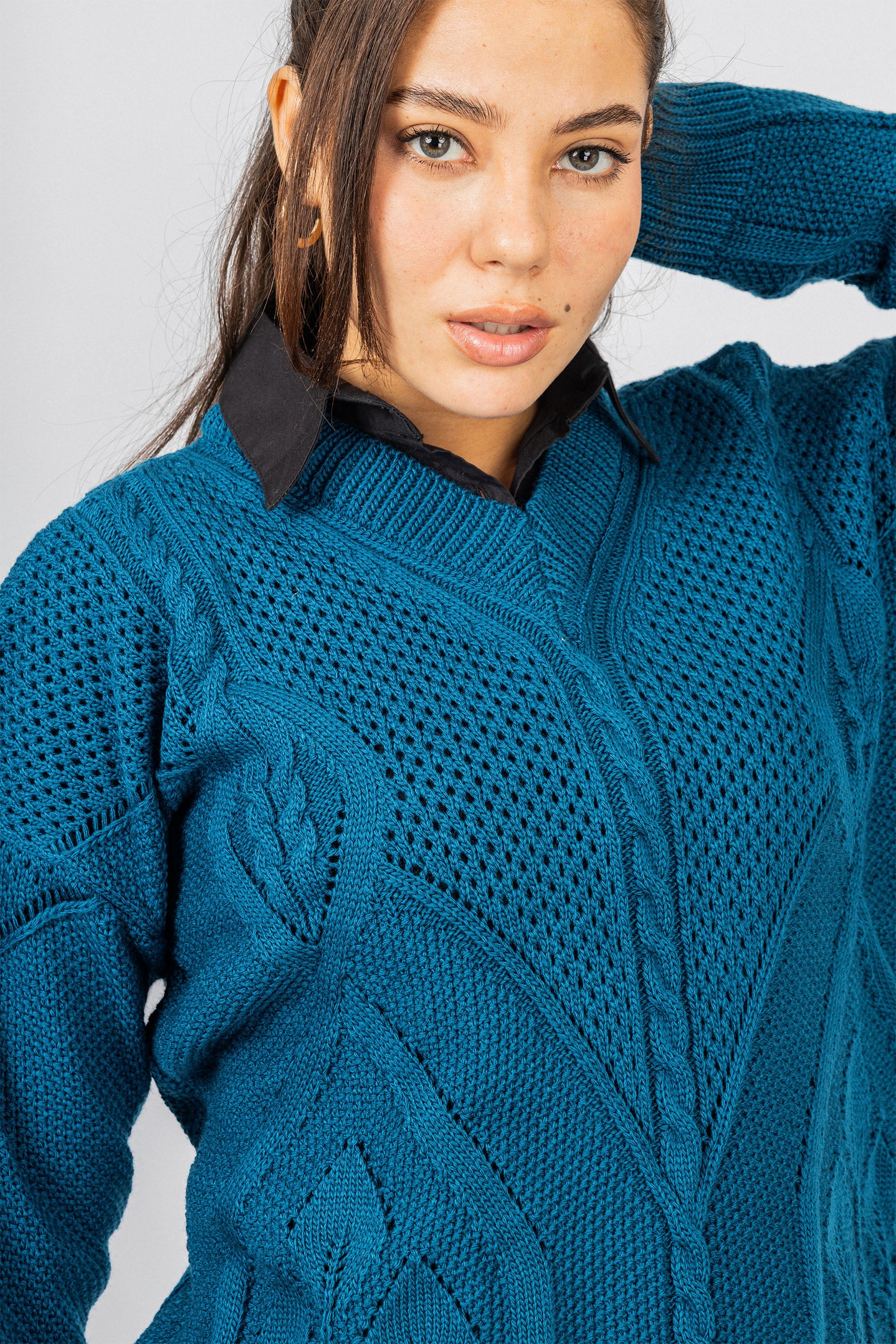 Teal Blue Knitted V-neck Pullover