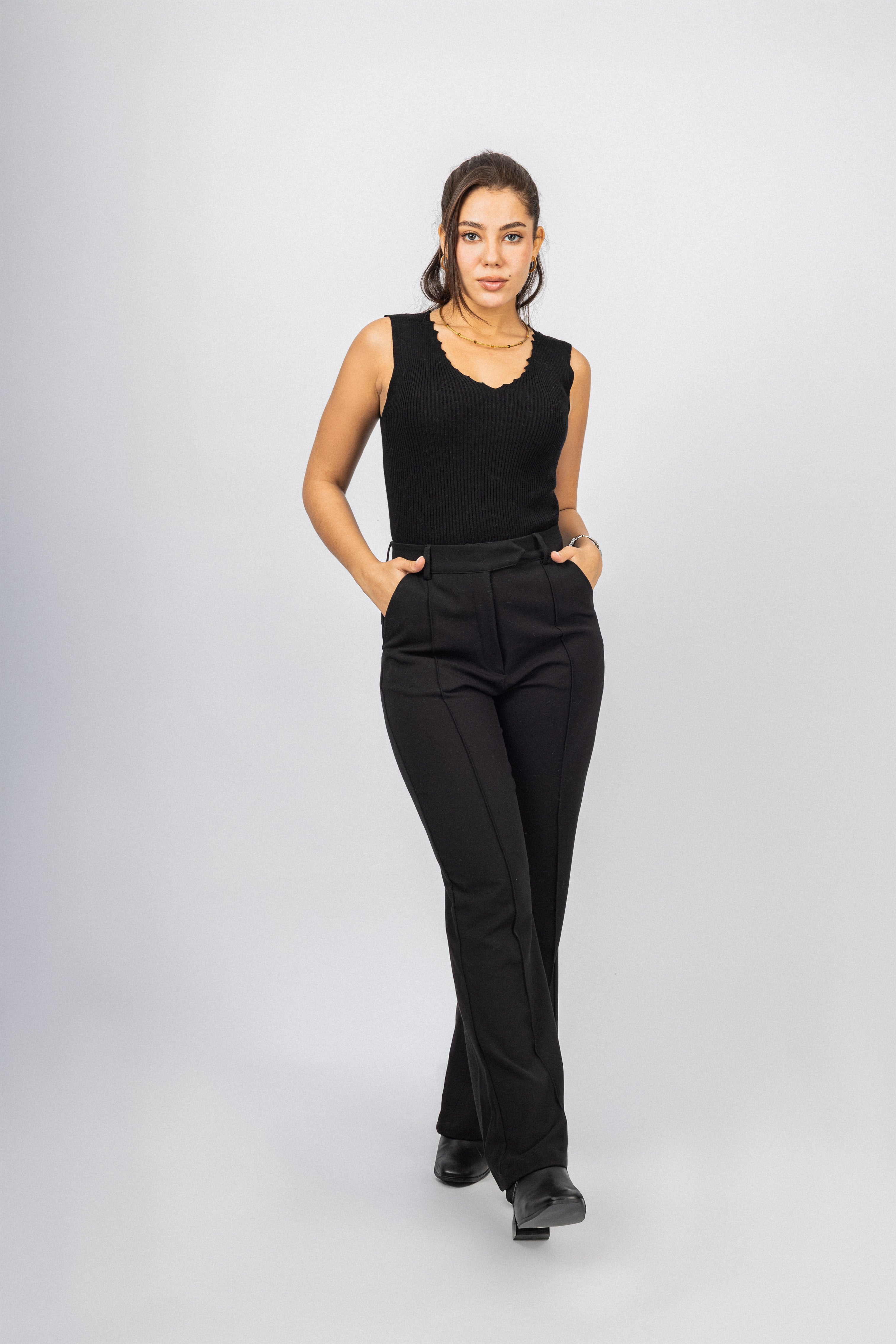 Black Ripped Knitted Sleeveless Tank Top