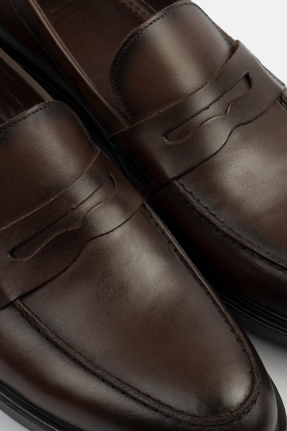 men's leather shoes Egypt - Brown Penny Loafer - 2