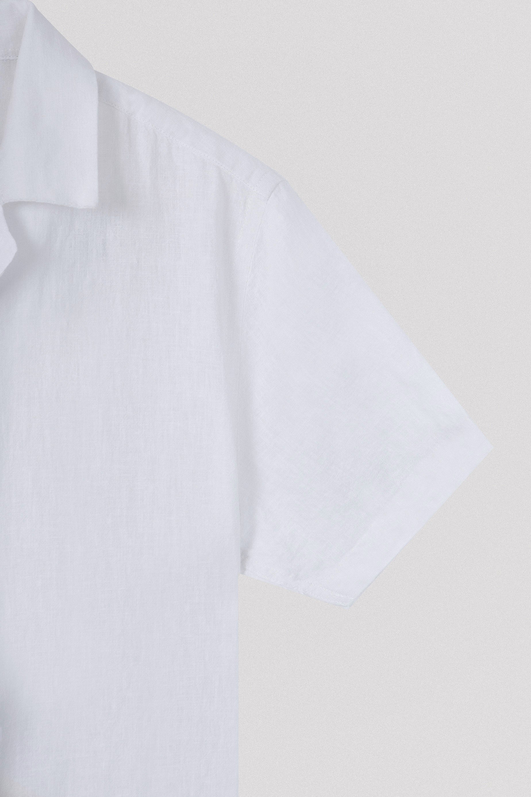 White Short Sleeves Shirt