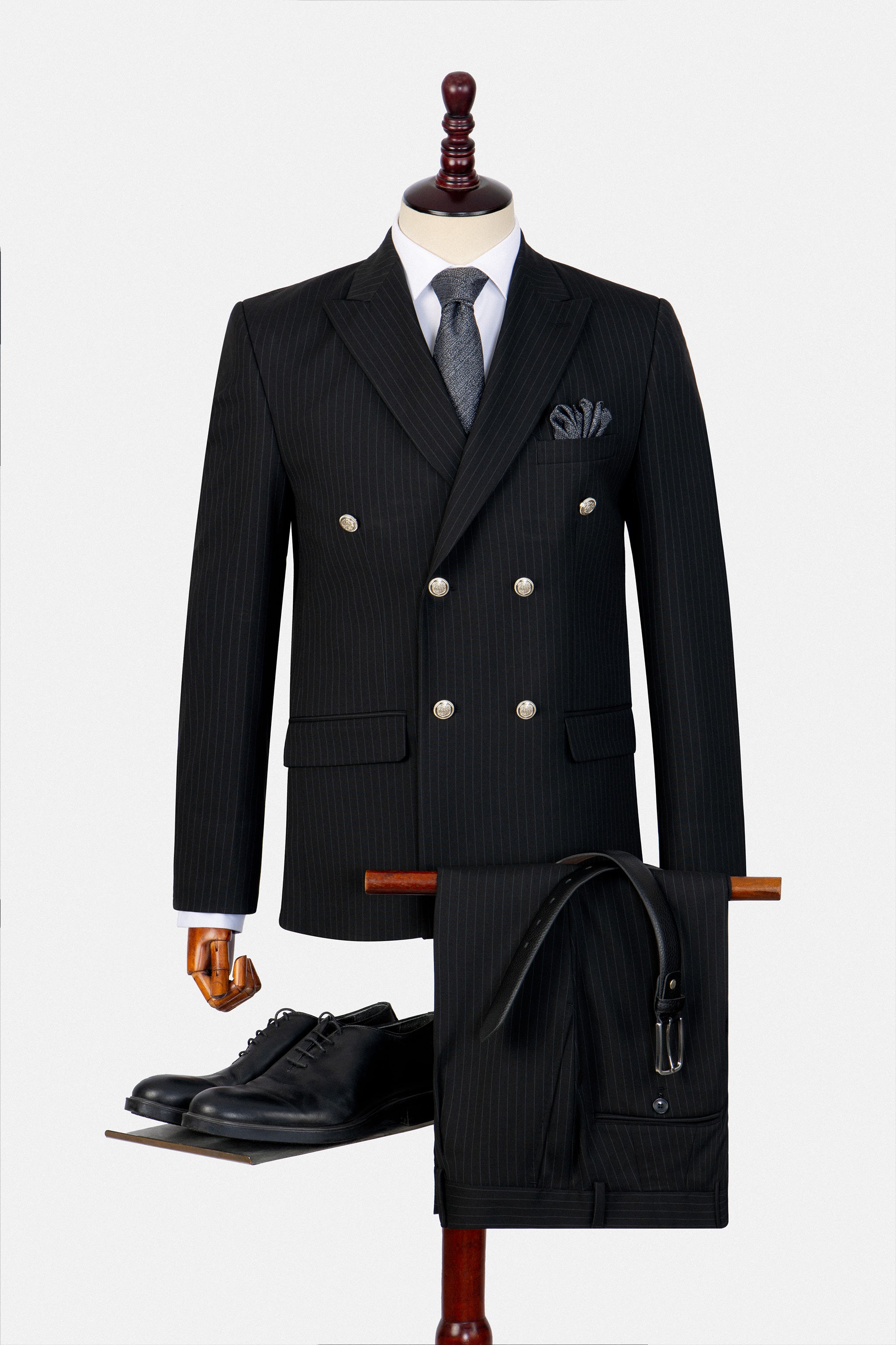 بدلة بامبو أسود