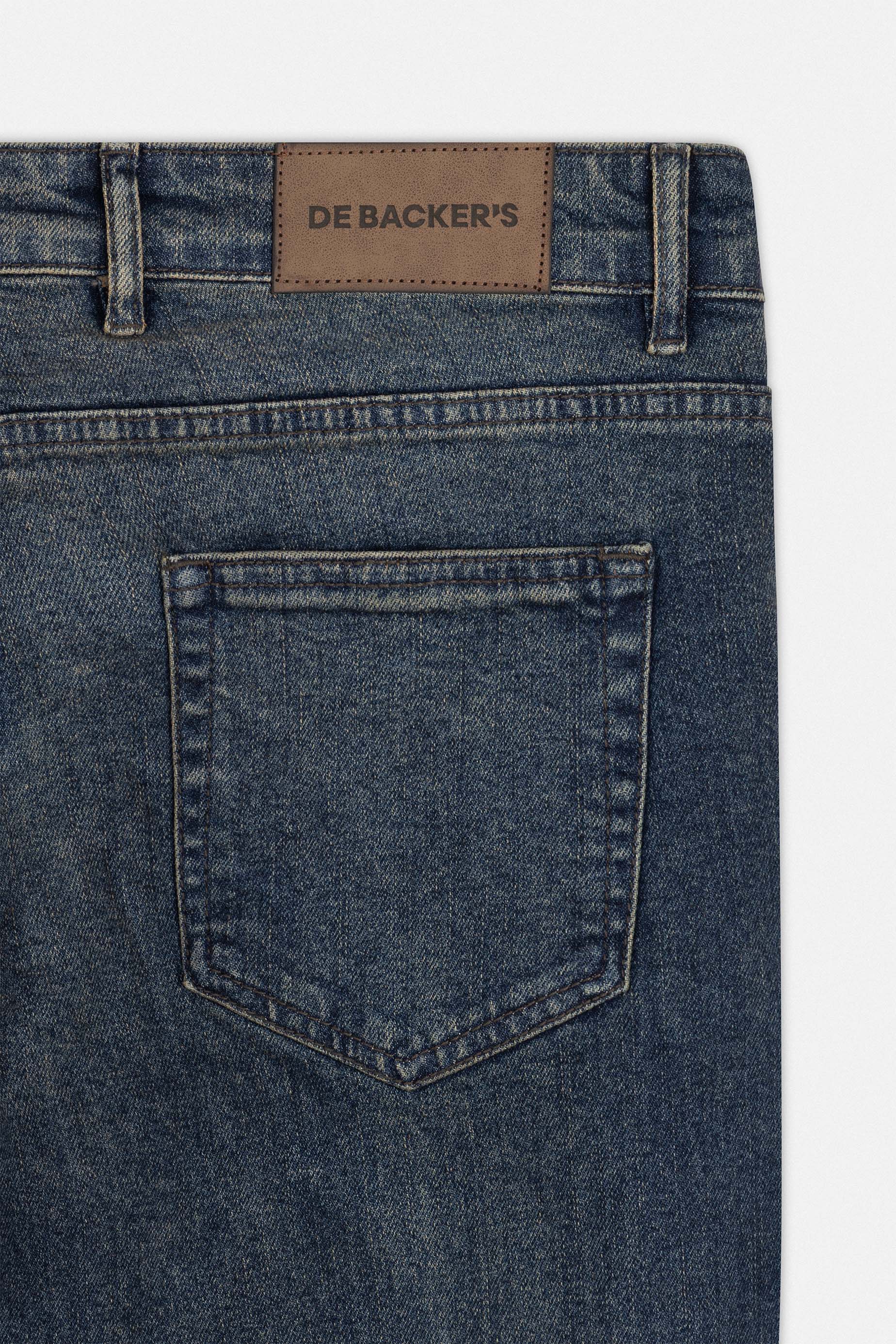 Medium-Wash indigo Blue Jeans