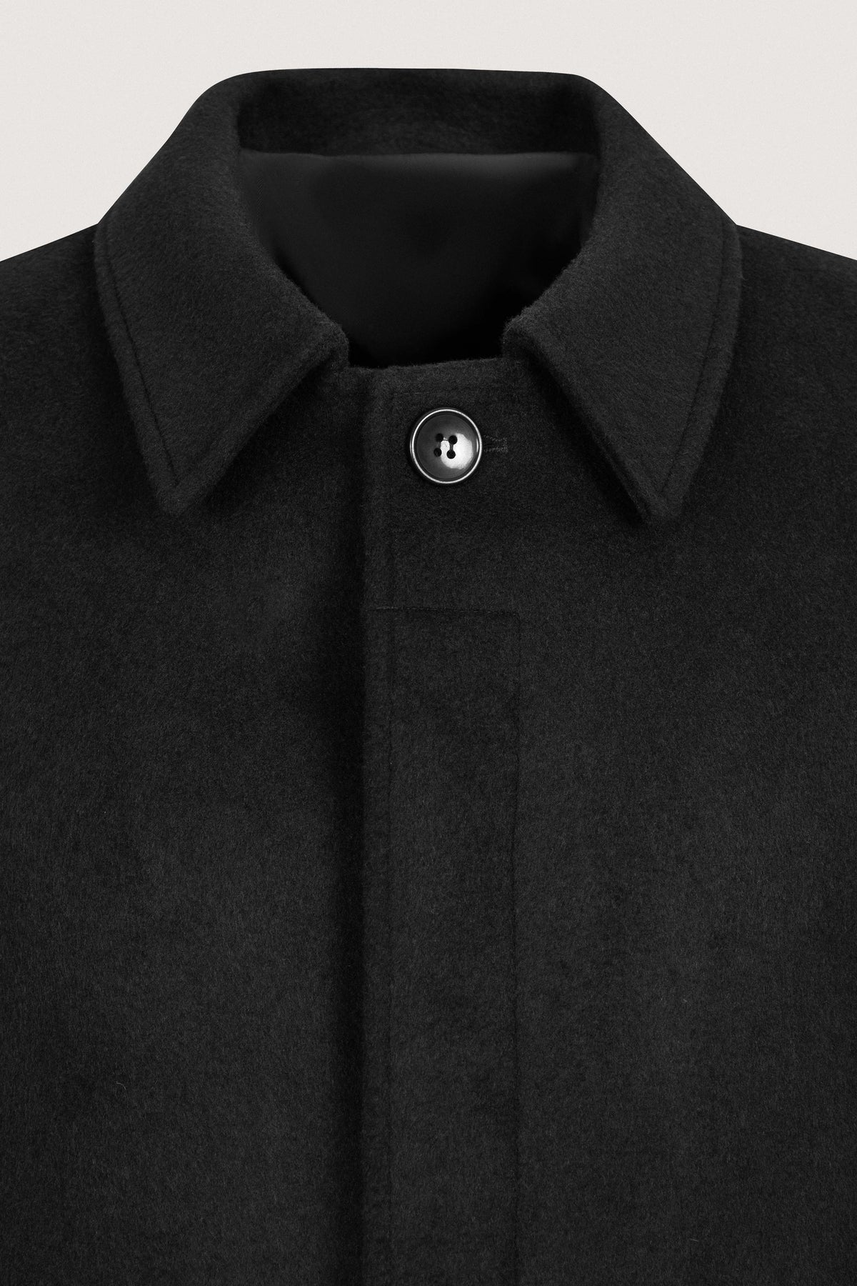 Black Felt Classic Coat - De Backers - 6