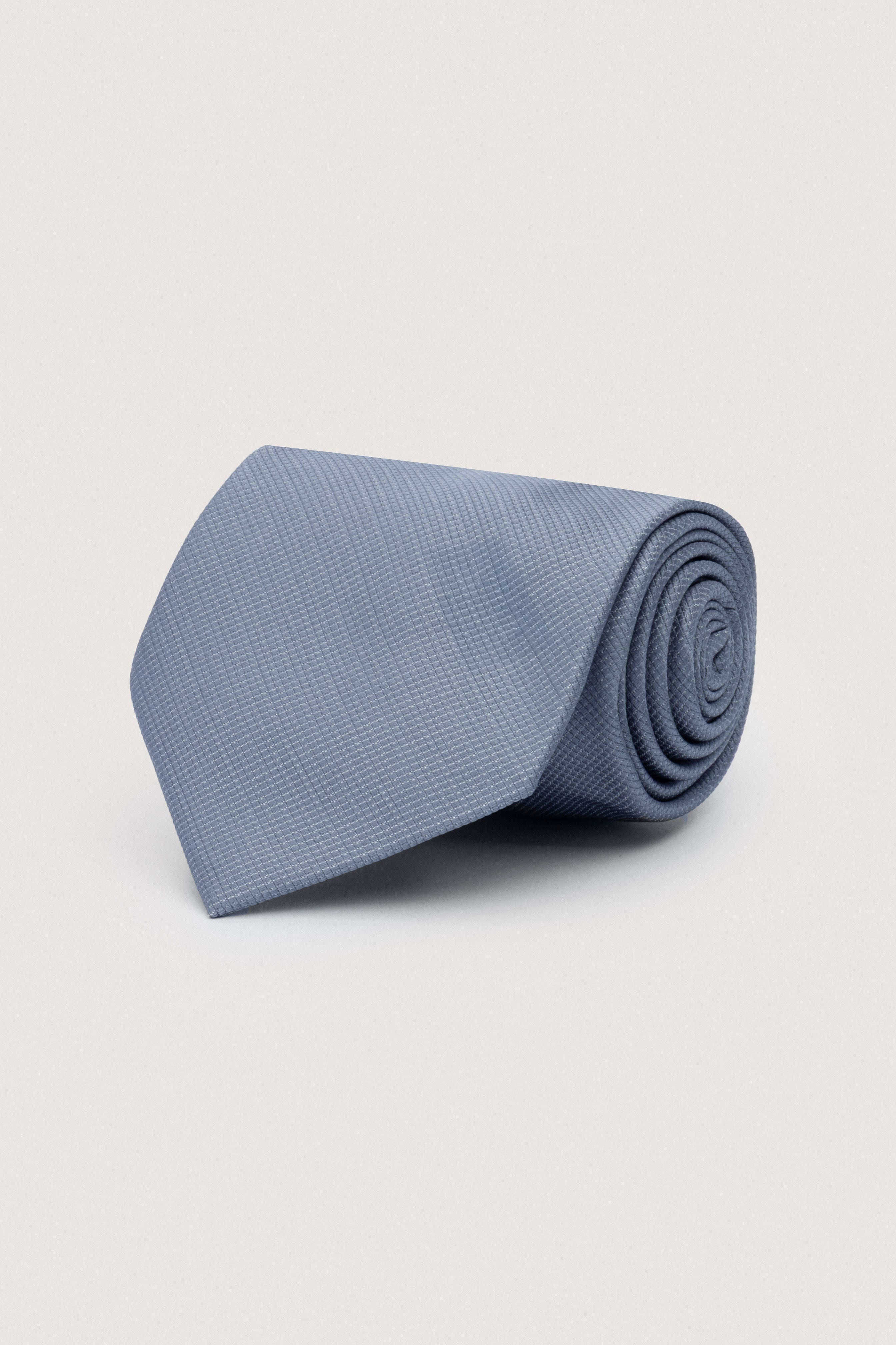 Light Gray necktie with Handkerchief
