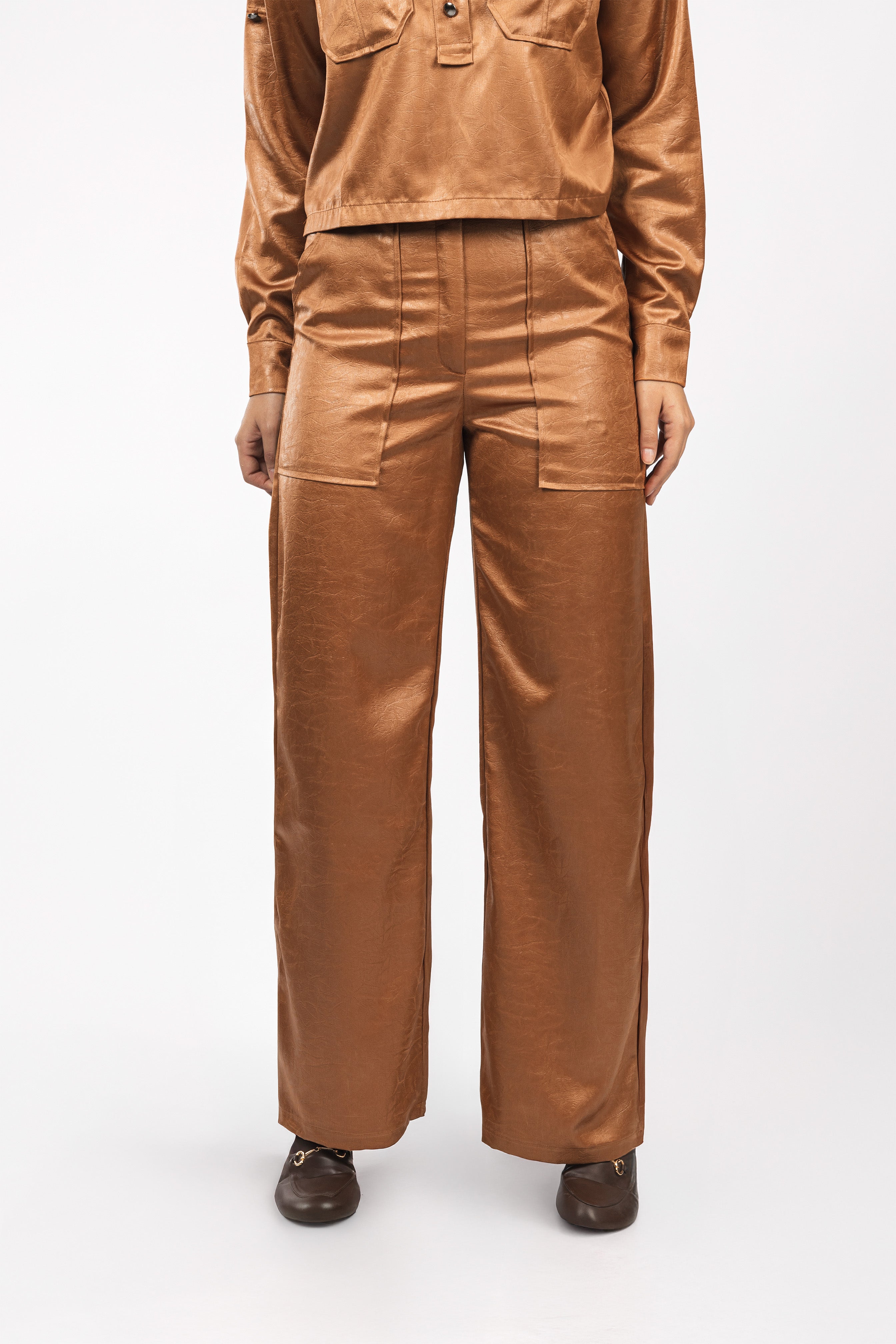Café Leather Feel Casual Set