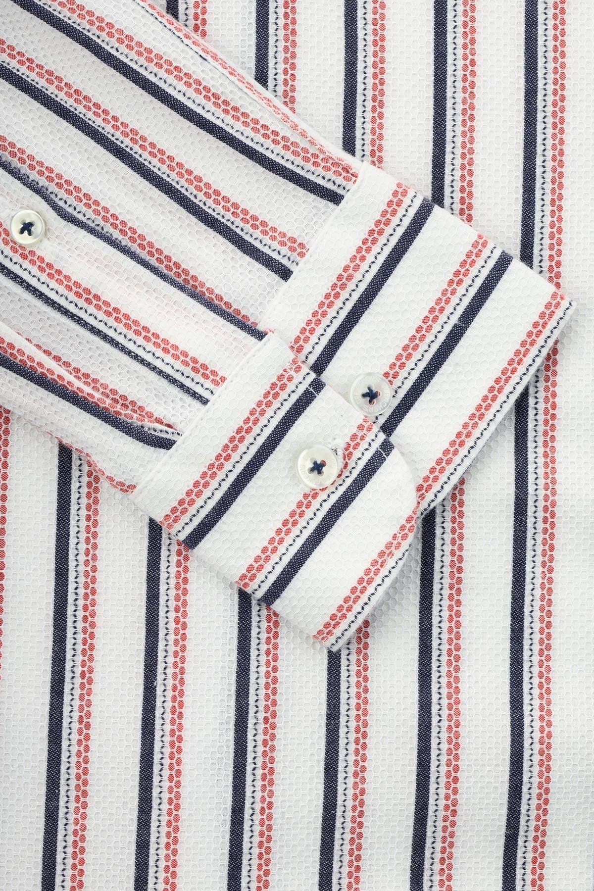 Jacquard Hexagonal Pattern Cotton White & Red Casual Shirt - 4