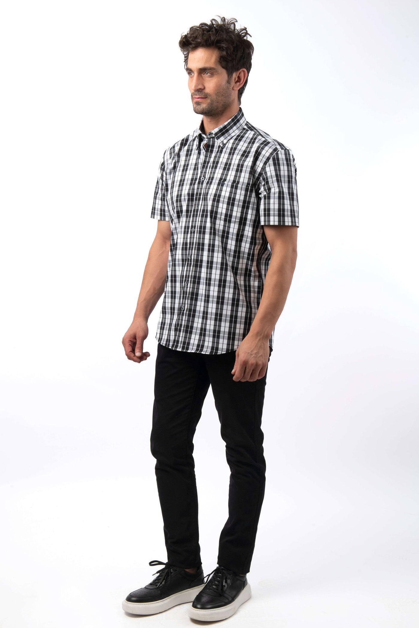 Checked Black & White Cotton Short Sleeves Shirt