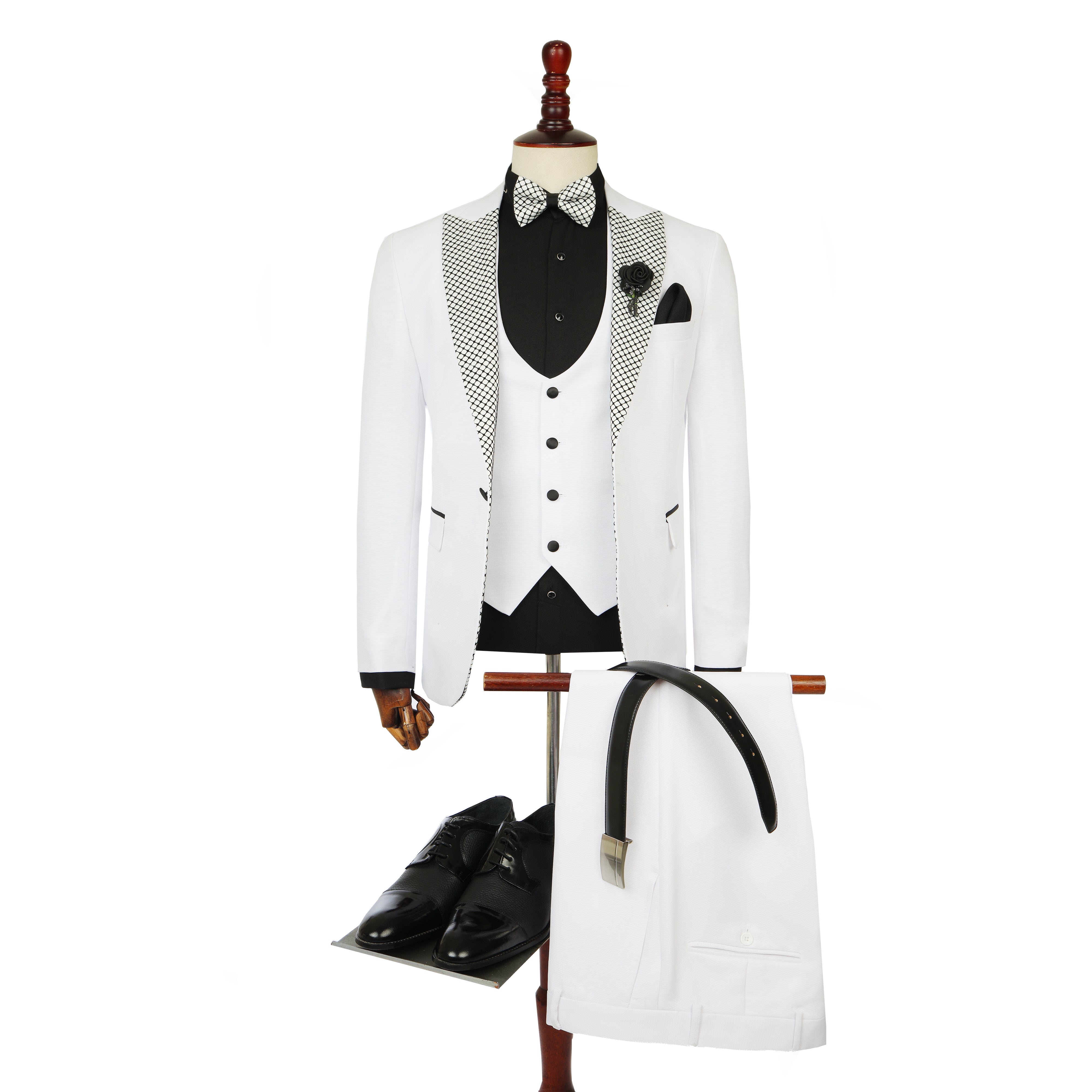 Slim Peaked Lapel White Tuxedo