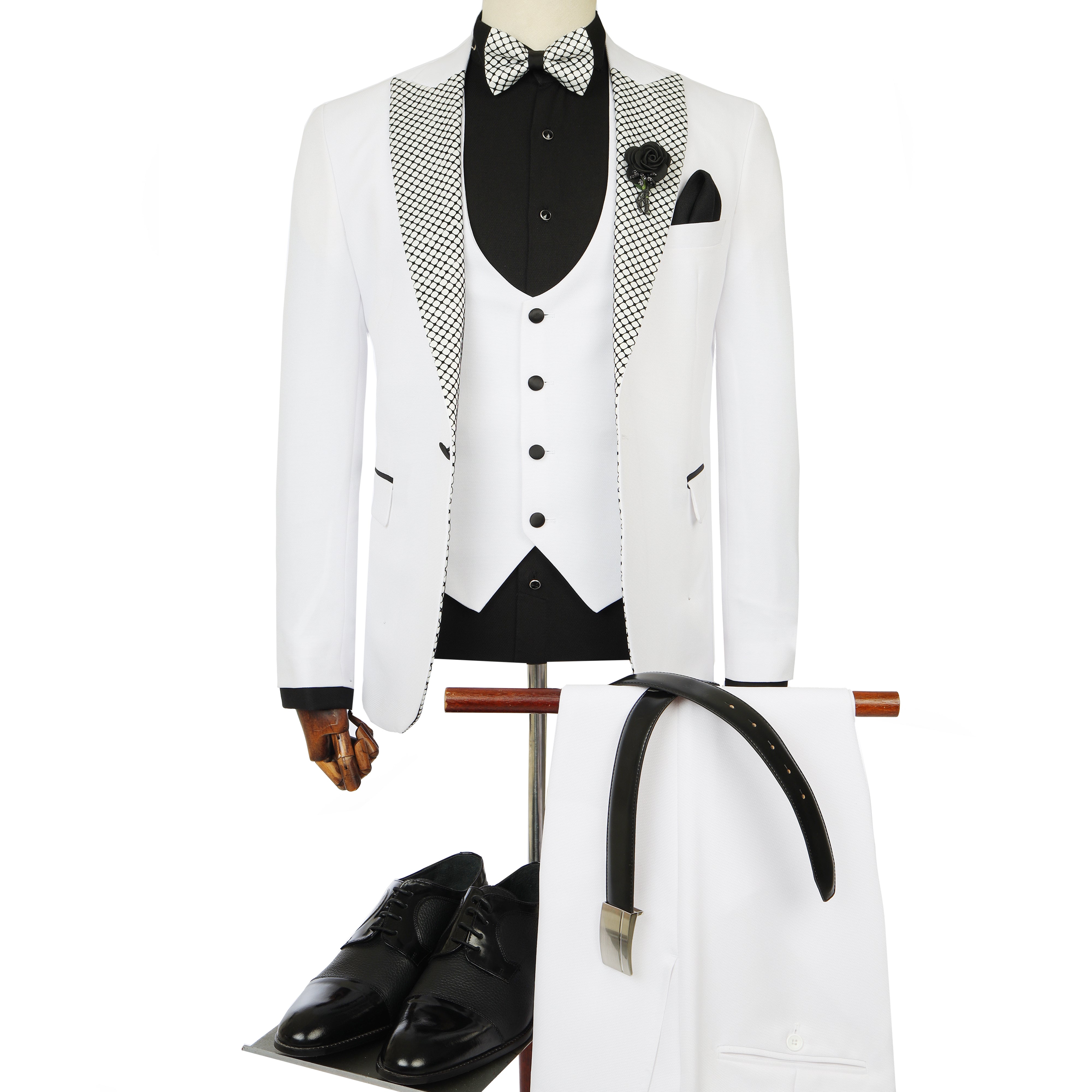 Slim Peaked Lapel White Tuxedo