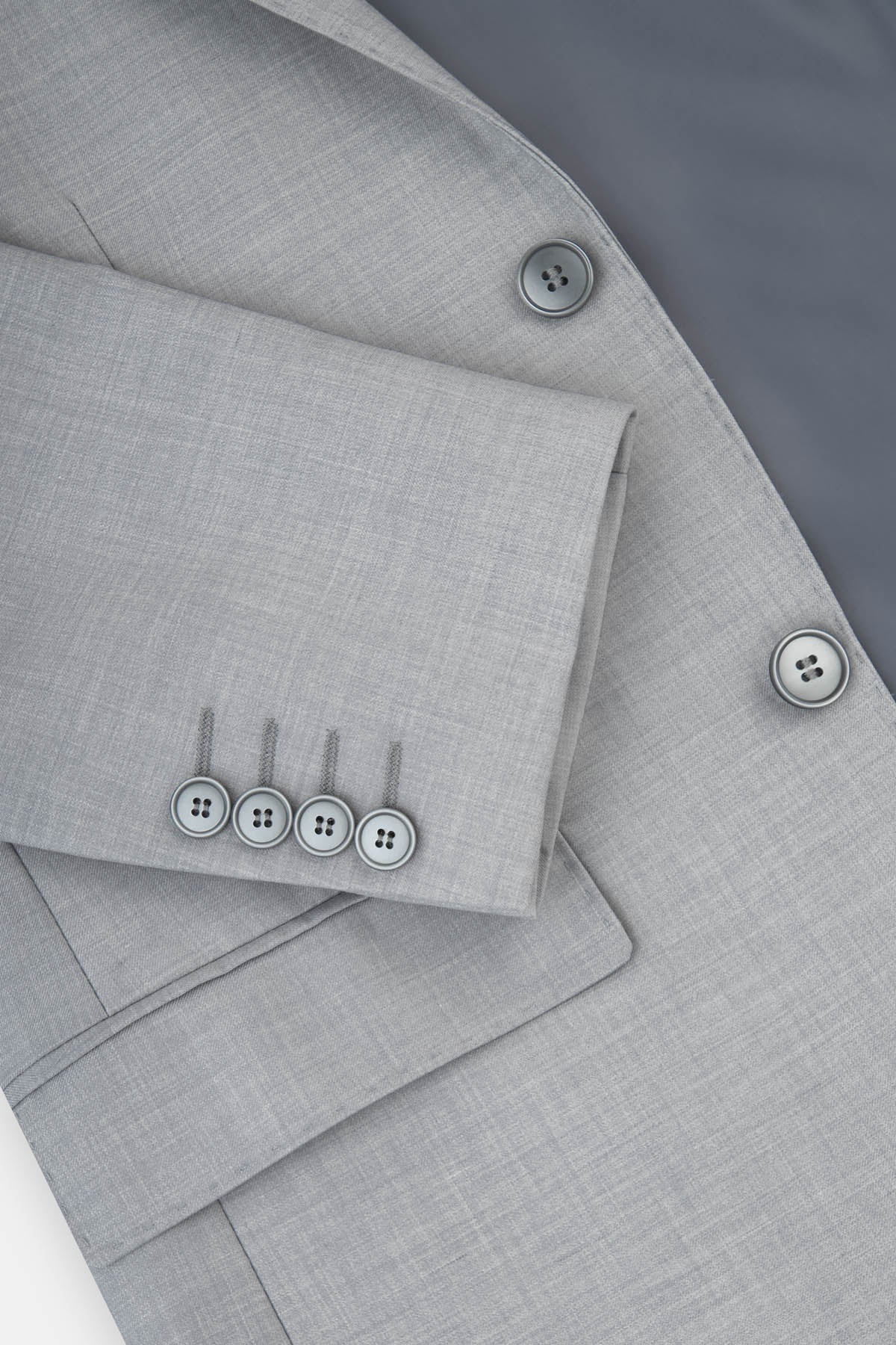 Twill Patterned Light-Gray Bamboo Suite