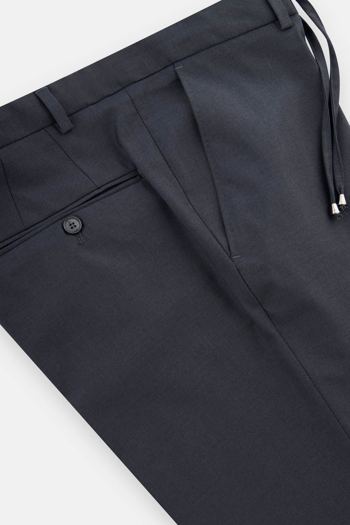 Twill Patterned Dark-Gray Bamboo Suite - 4
