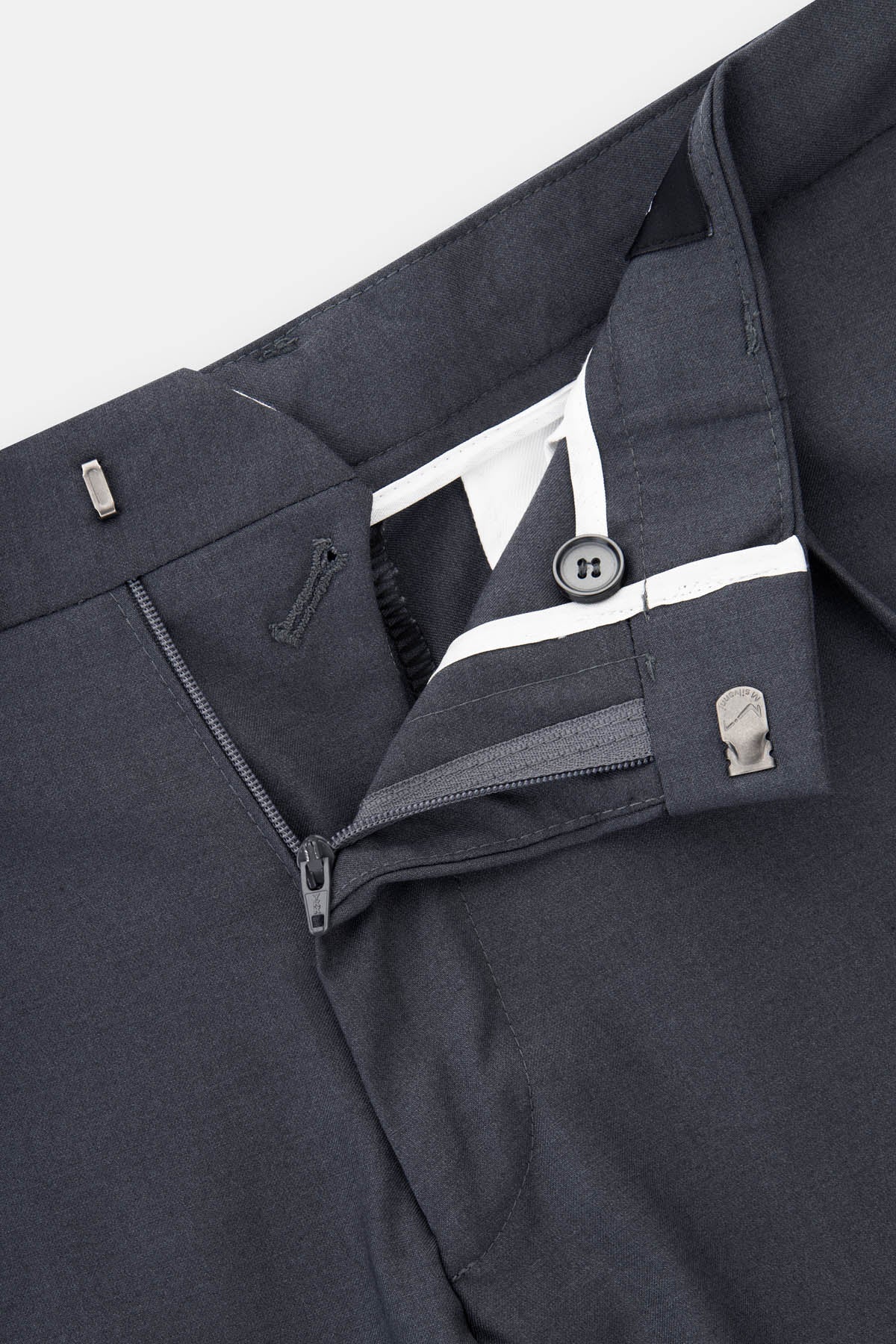 Twill Patterned Dark-Gray Bamboo Suite - 3