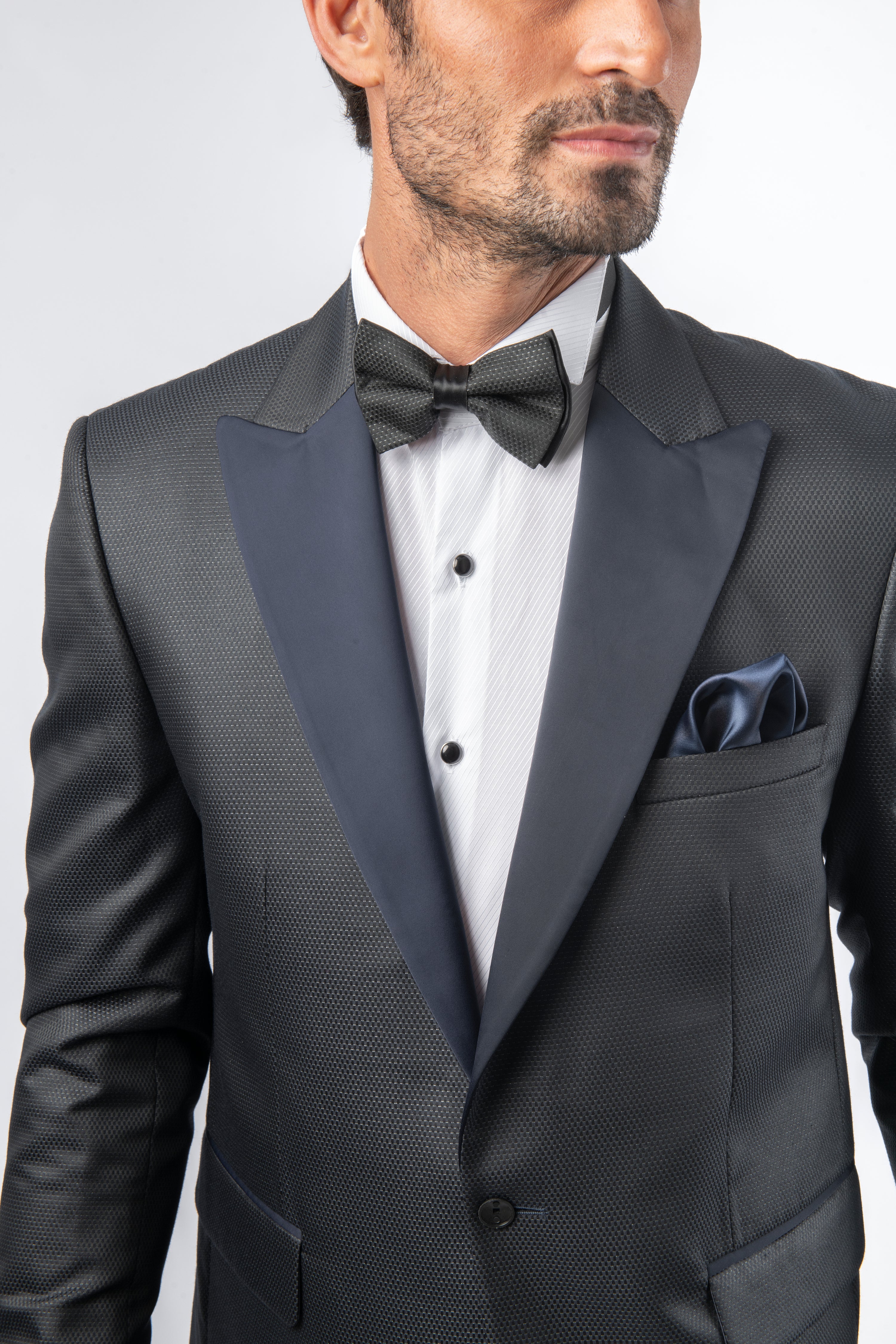 Jacquard Peaked Lapel Super Slim Black Tuxedo