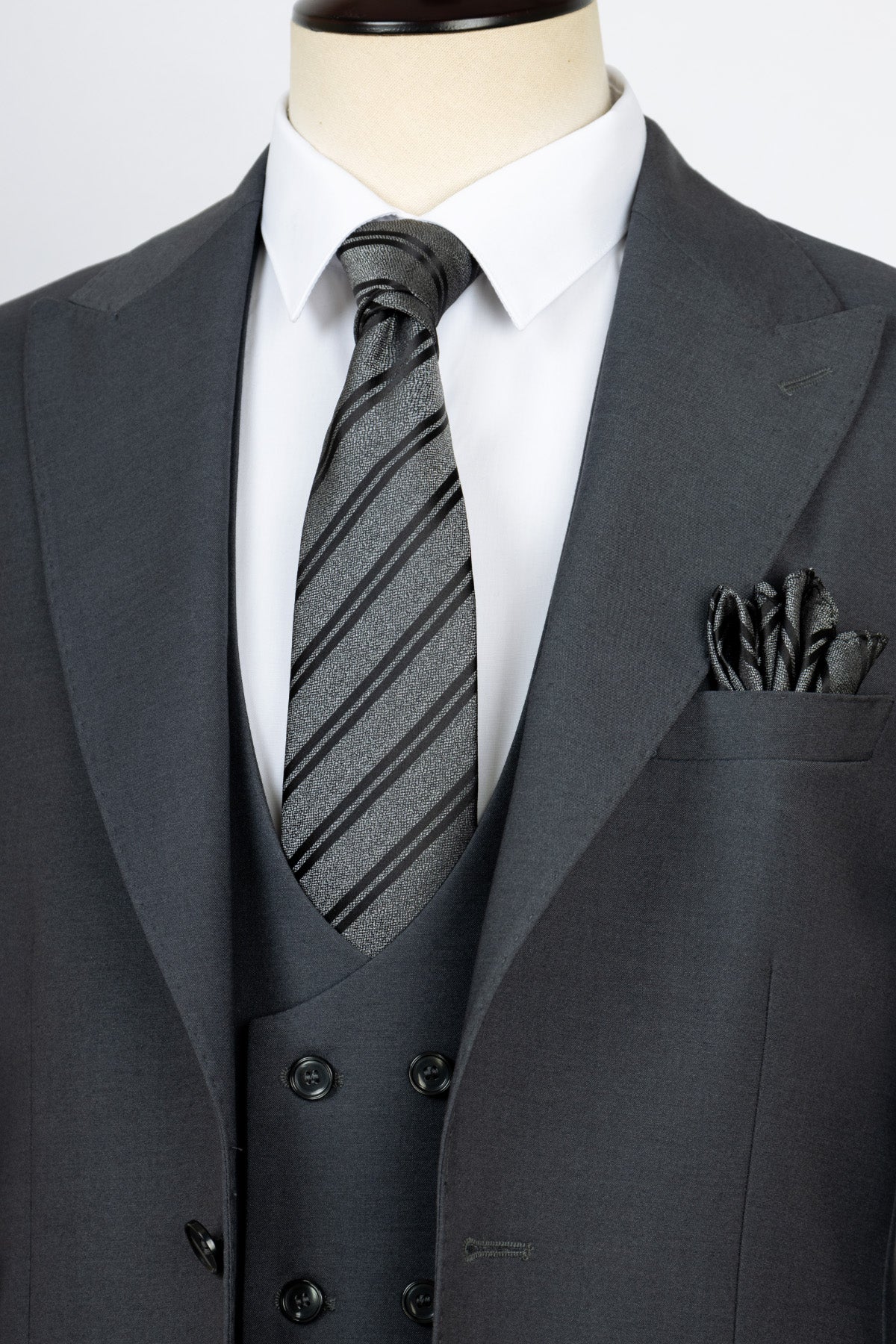 Twill Patterned Dark-Gray Suit - 2