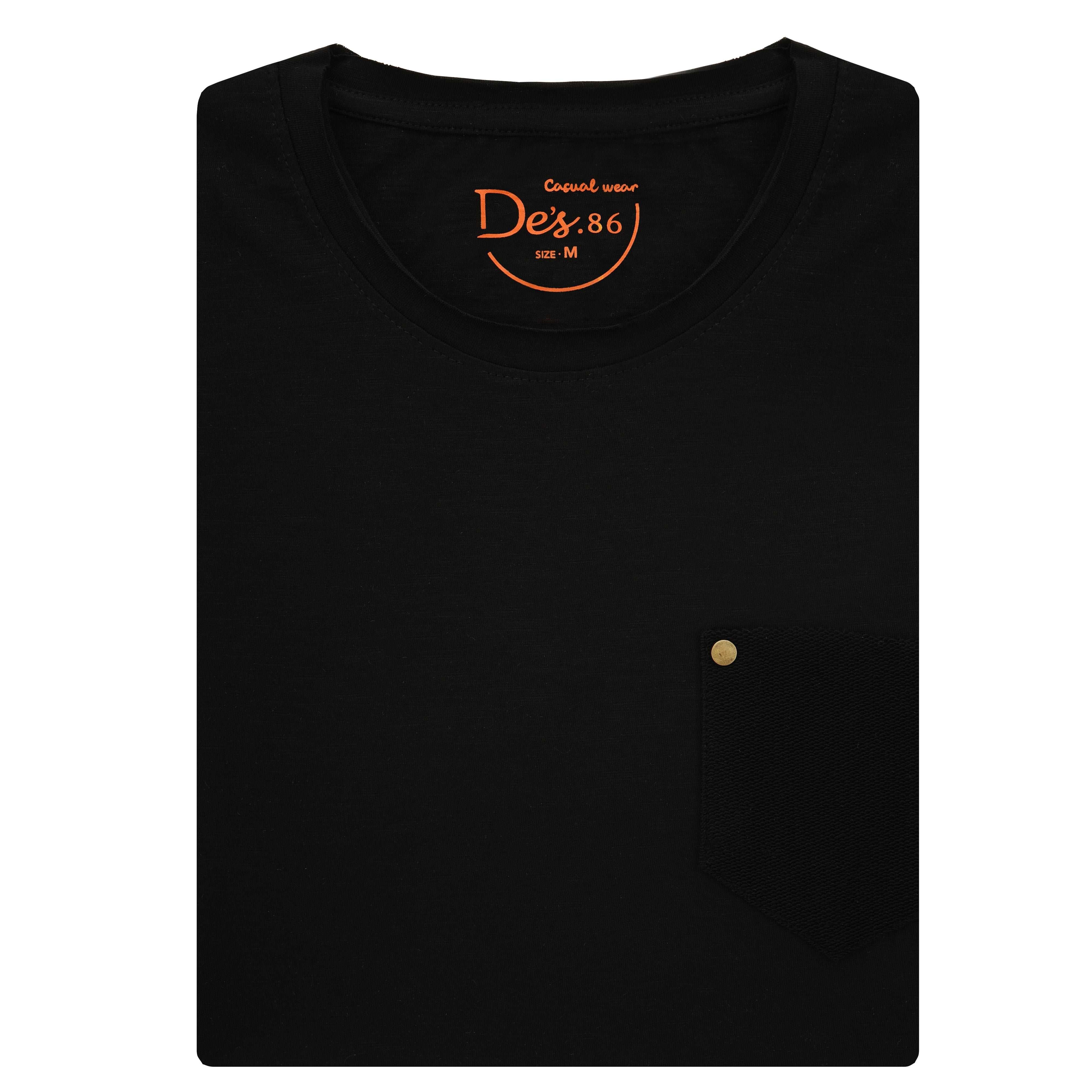 Black Slim Solid Pocket Cotton Round T Shirt