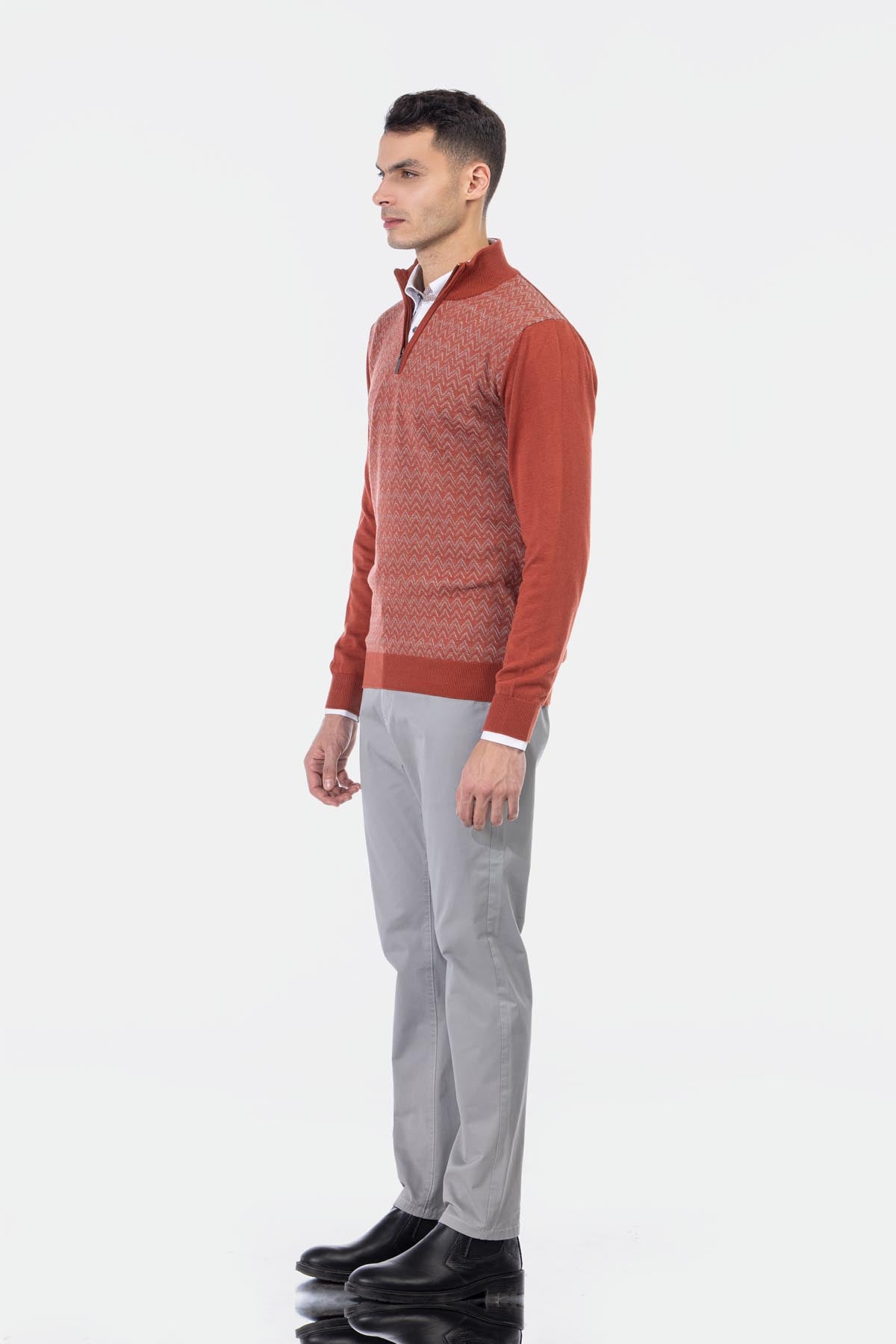 Jacquard Knitted Half-Zipper Brick Pullover