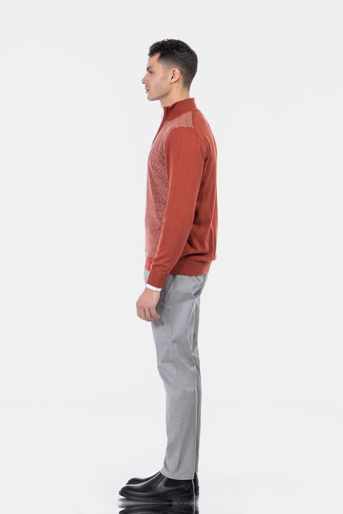 Jacquard Knitted Half-Zipper Brick Pullover