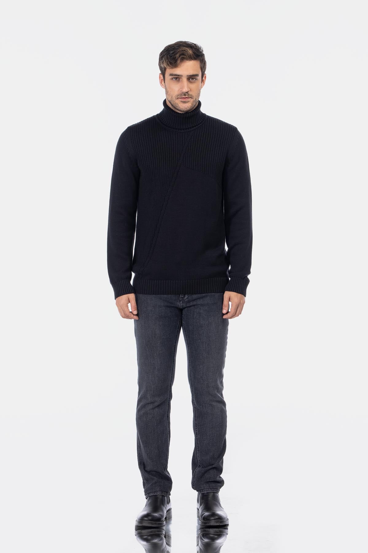 Jacquard Knitted High-neck Black Pullover