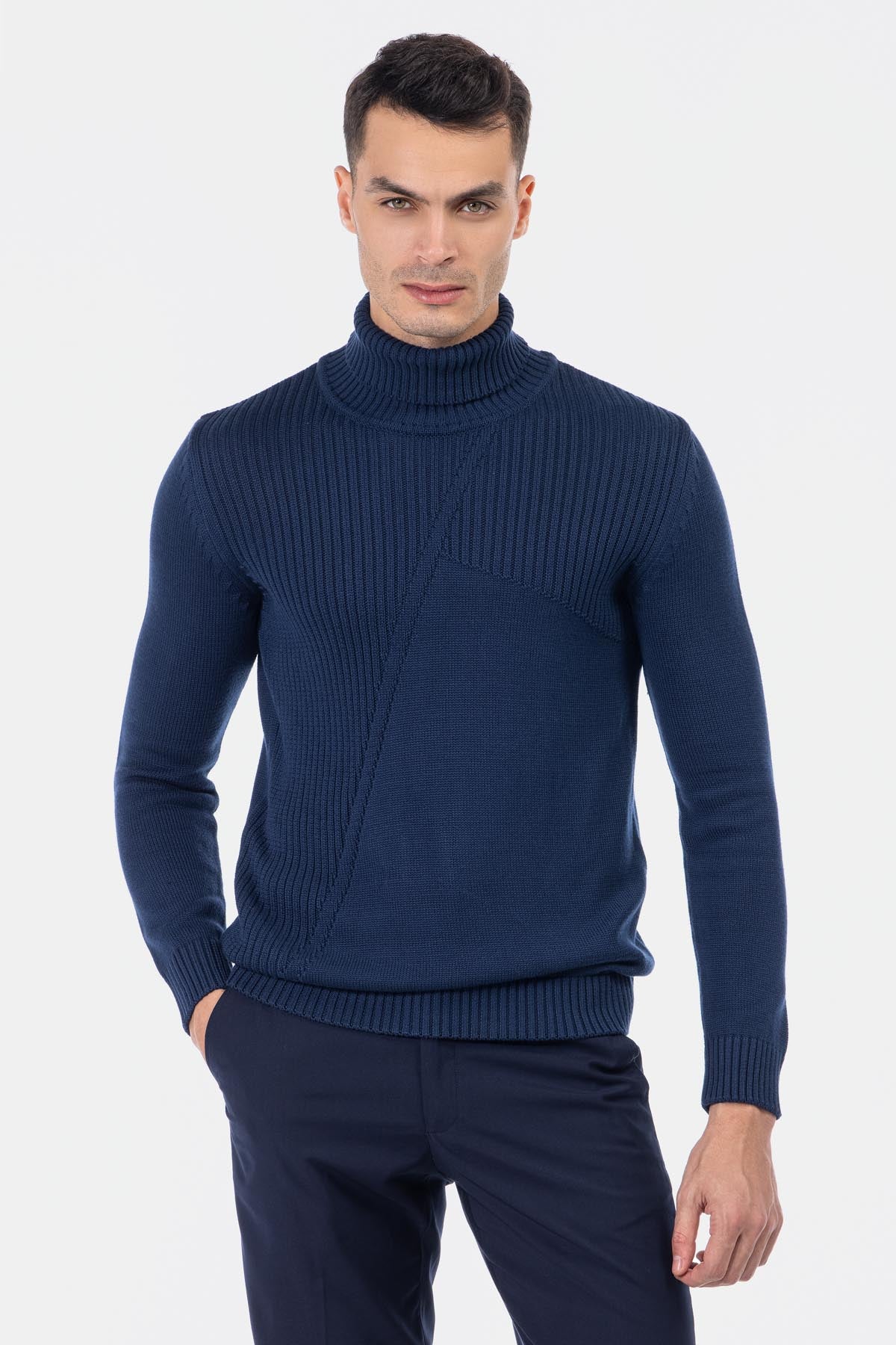 Jacquard Knitted High-neck Navy Pullover