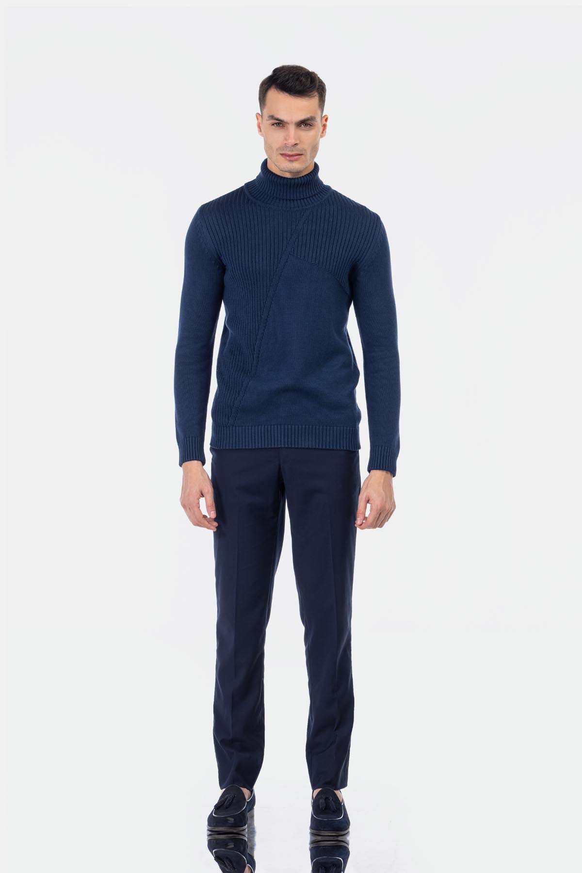 Jacquard Knitted High-neck Navy Pullover