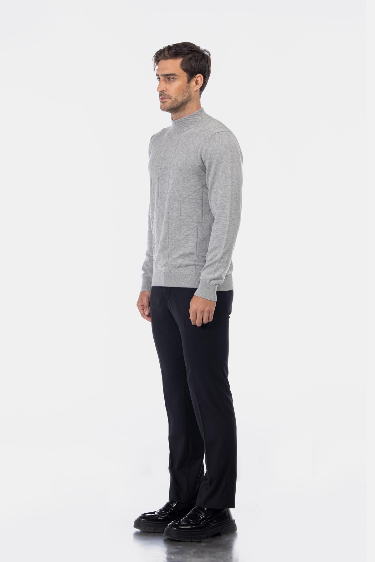 Jacquard Knitted Mock Neck Gray Pullover