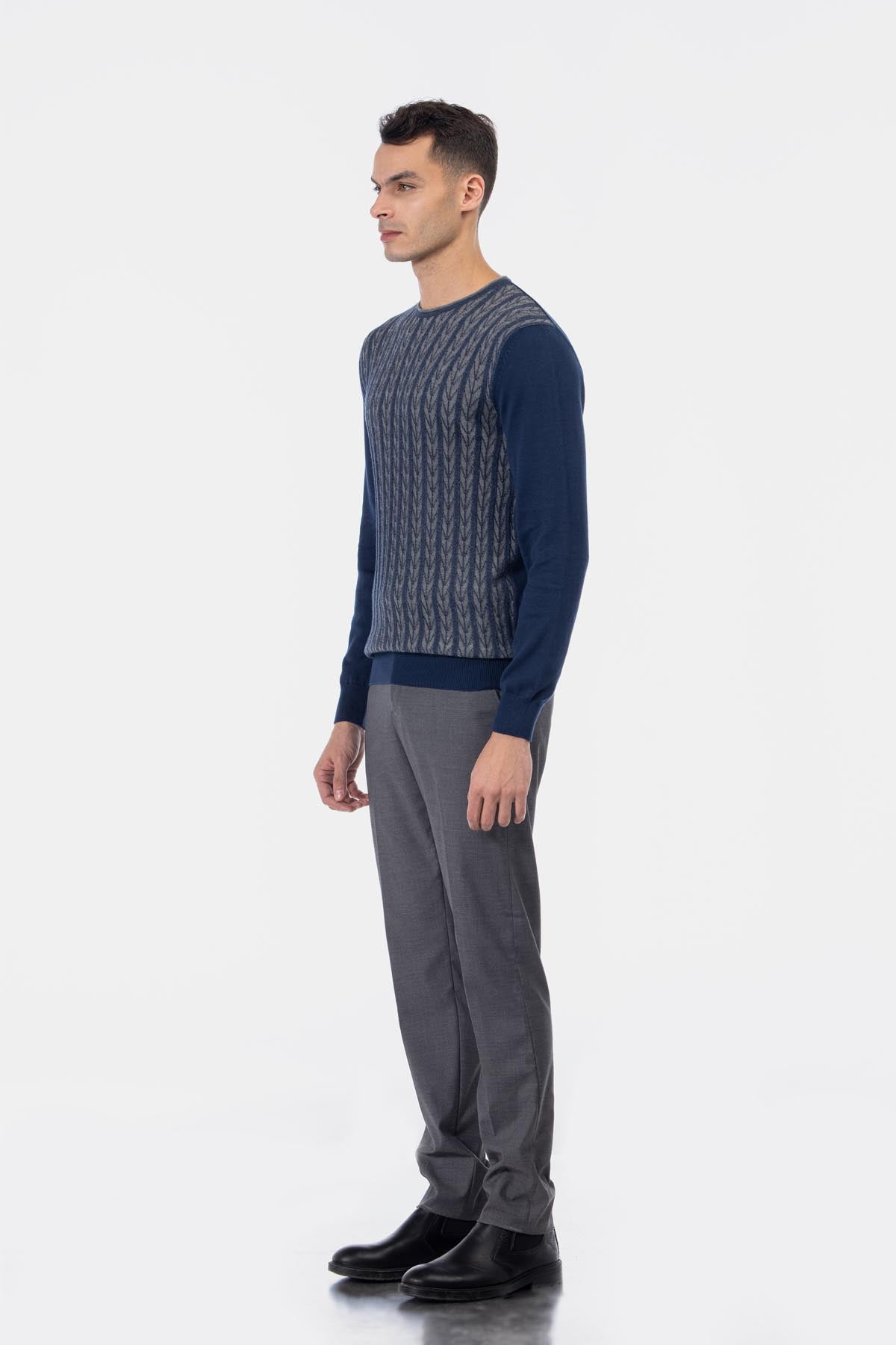 Jacquard Round Neck Navy and Silver Knitted Pullover